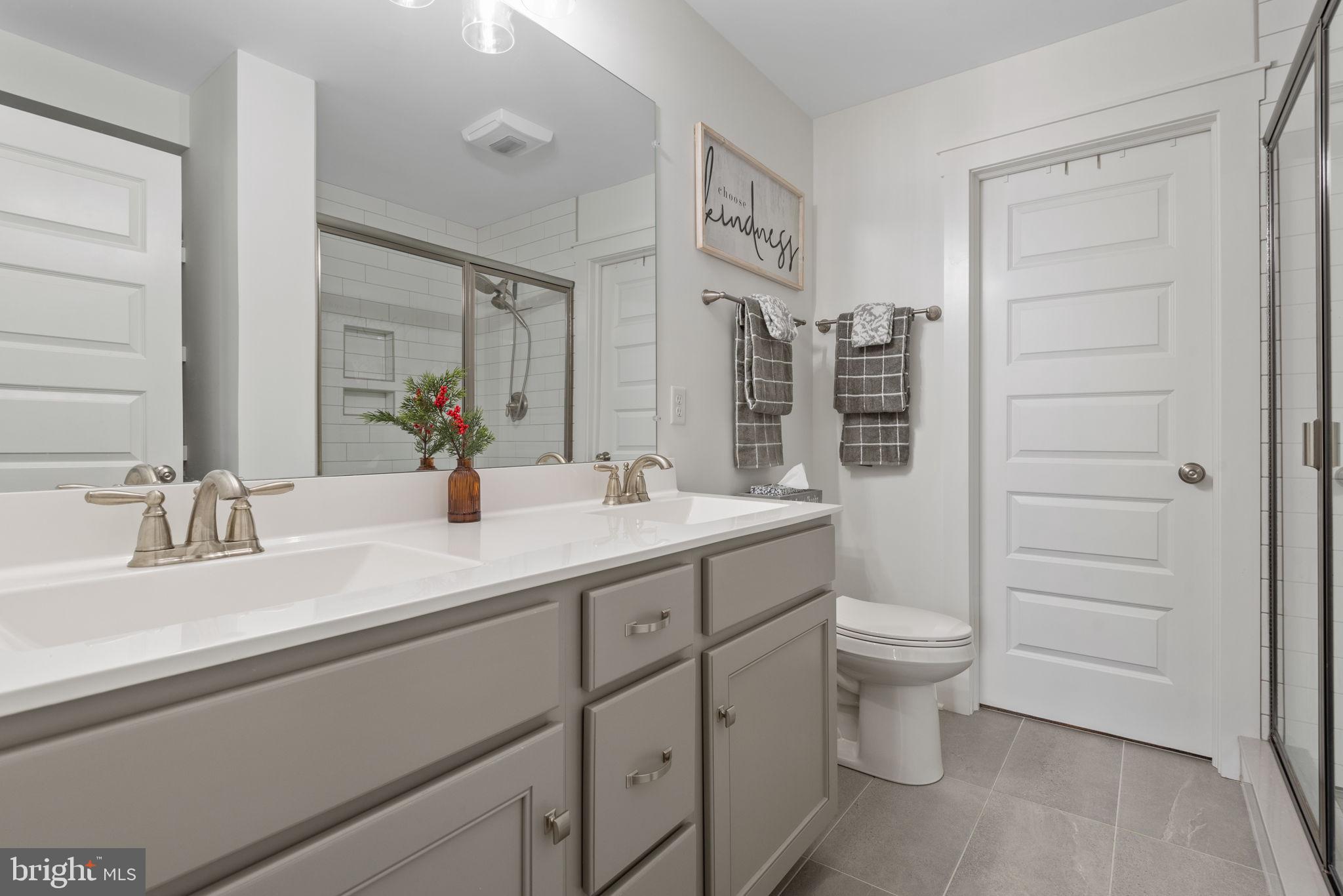 MAYAPPLE WOODS - Residential