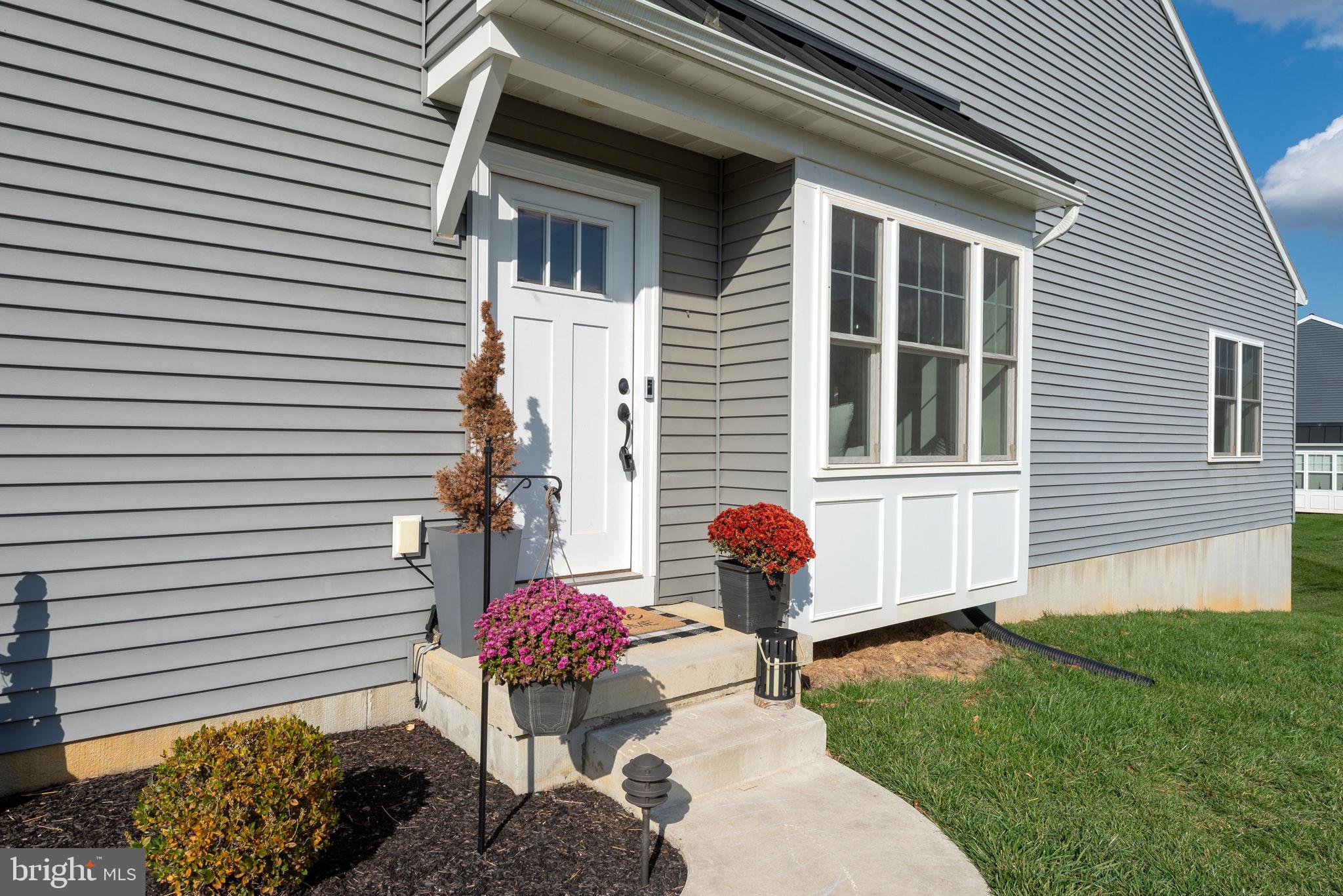 MAYAPPLE WOODS - Residential