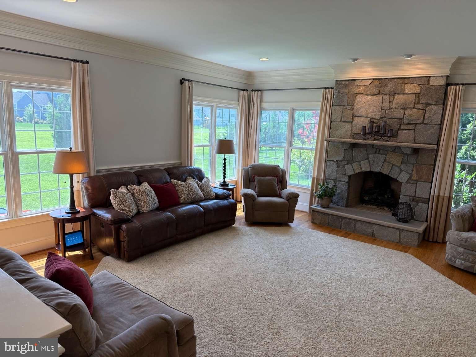 PARKSIDE - Residential