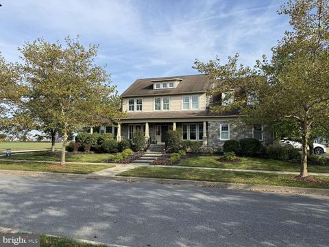Photo of 448 Spring Hollow Drive, MIDDLETOWN, DE 19709 (MLS # DENC2086894)