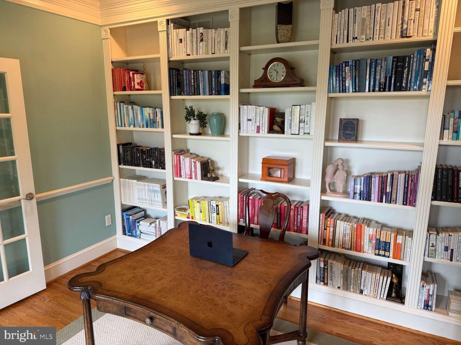 PARKSIDE - Residential