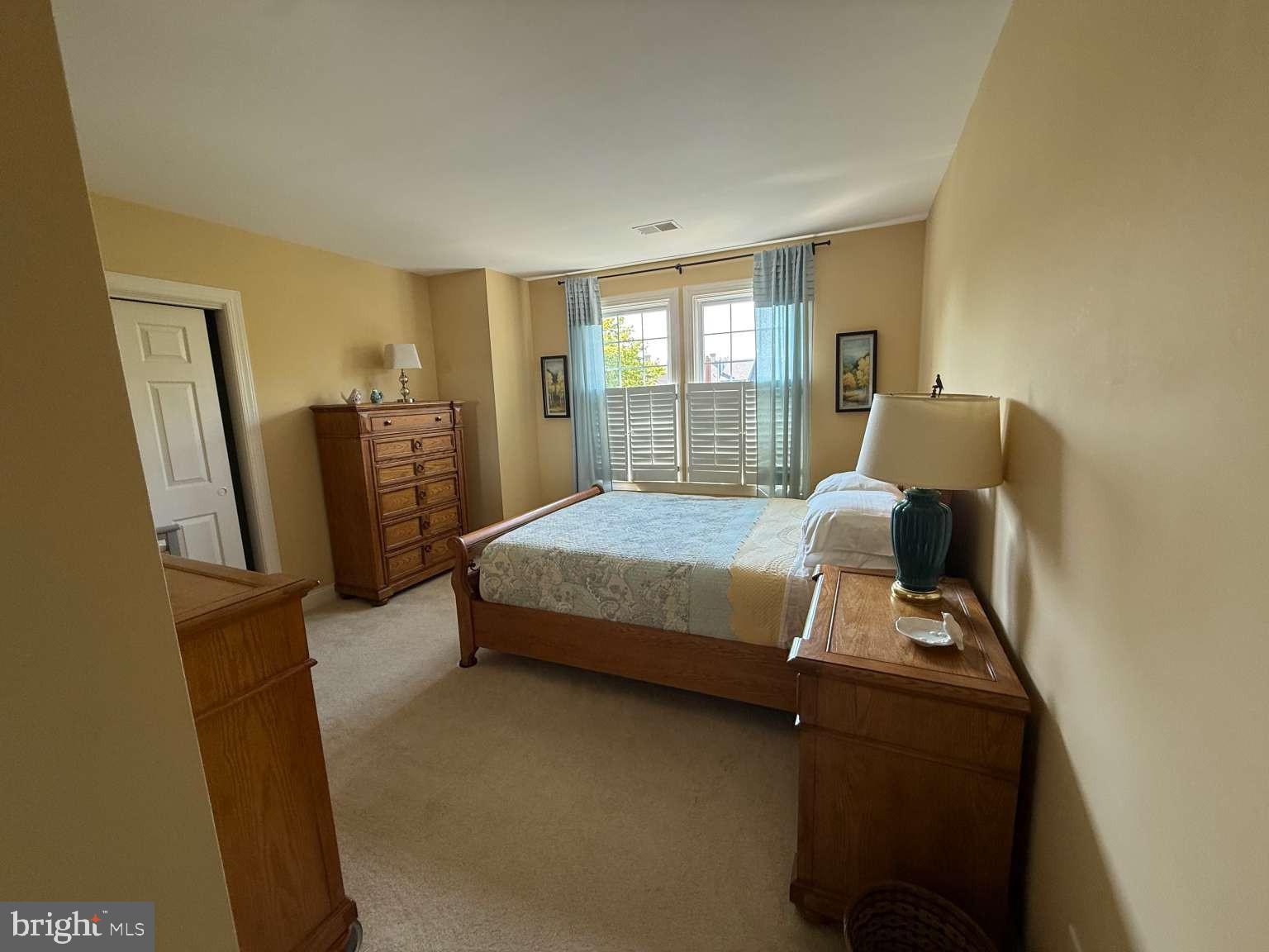 PARKSIDE - Residential