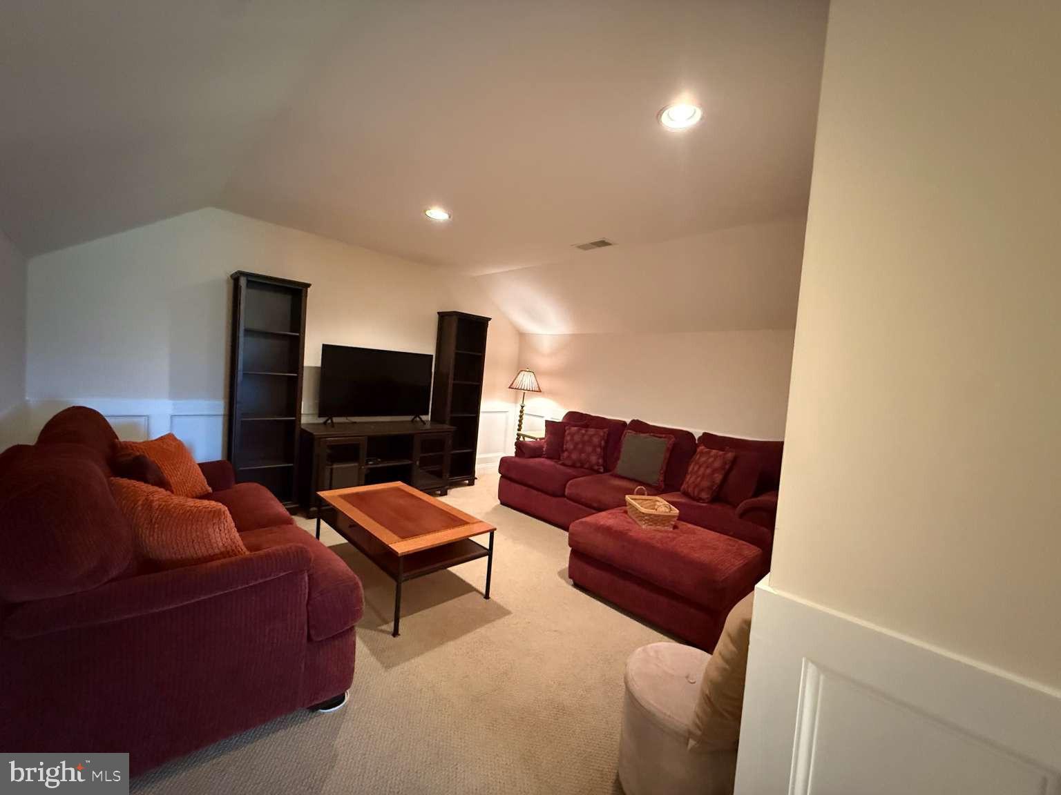 PARKSIDE - Residential