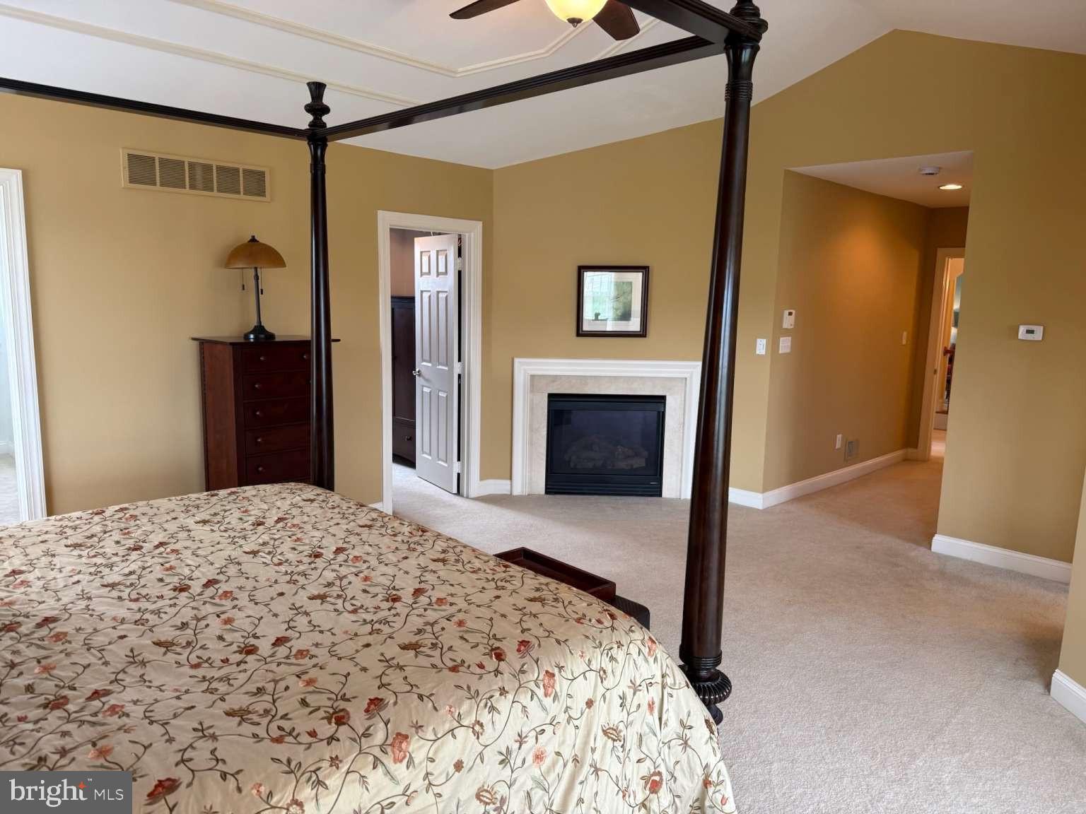 PARKSIDE - Residential