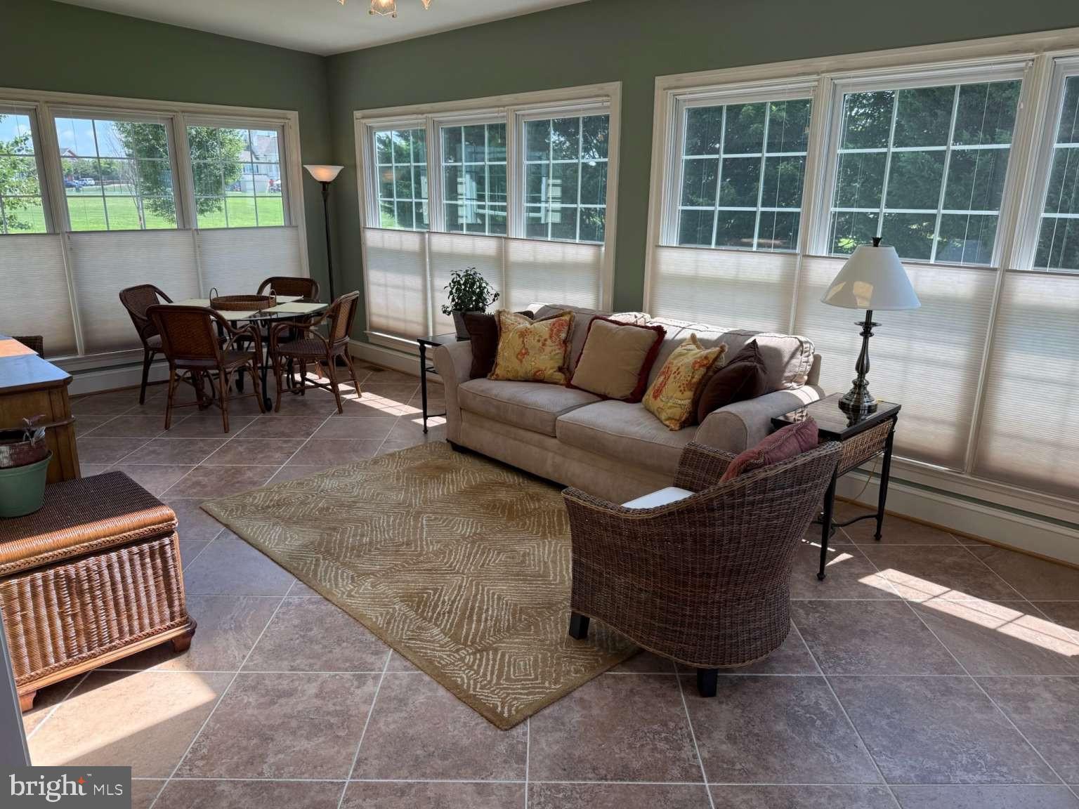 PARKSIDE - Residential