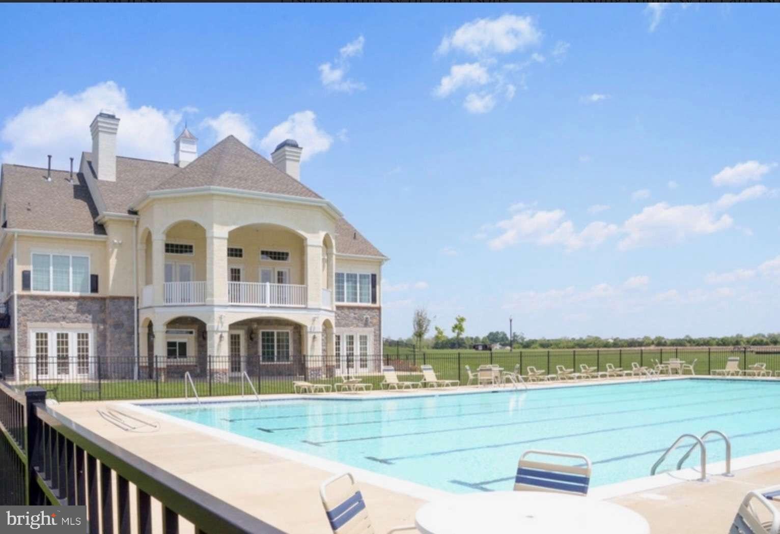 PARKSIDE - Residential