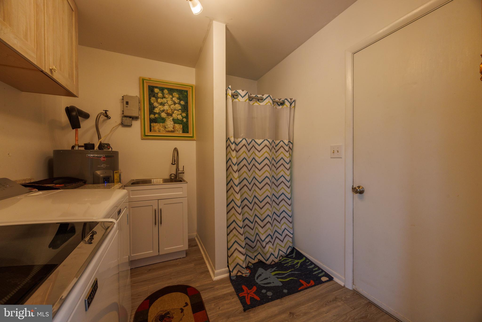 THE POINT - Residential