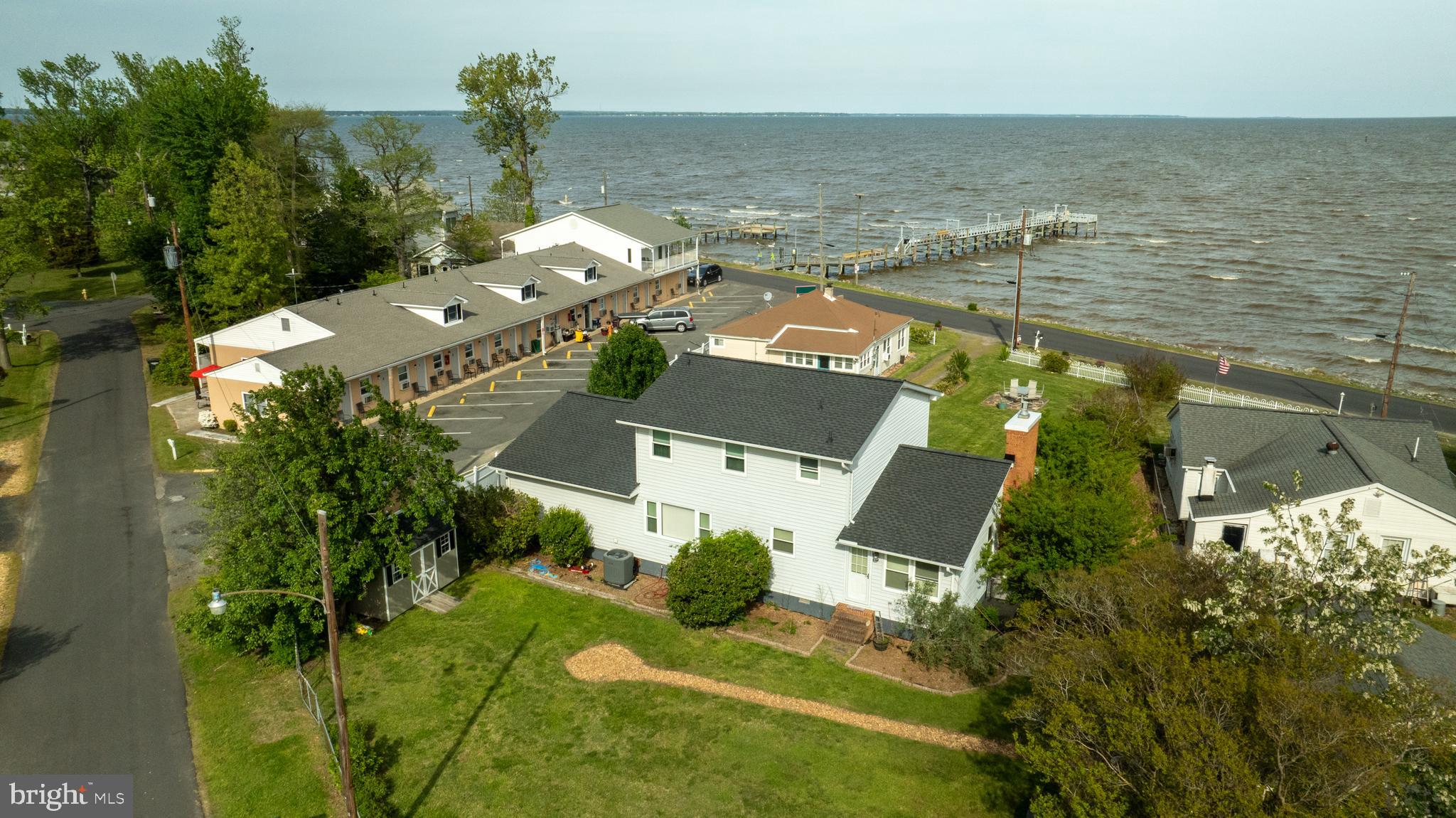 THE POINT - Residential