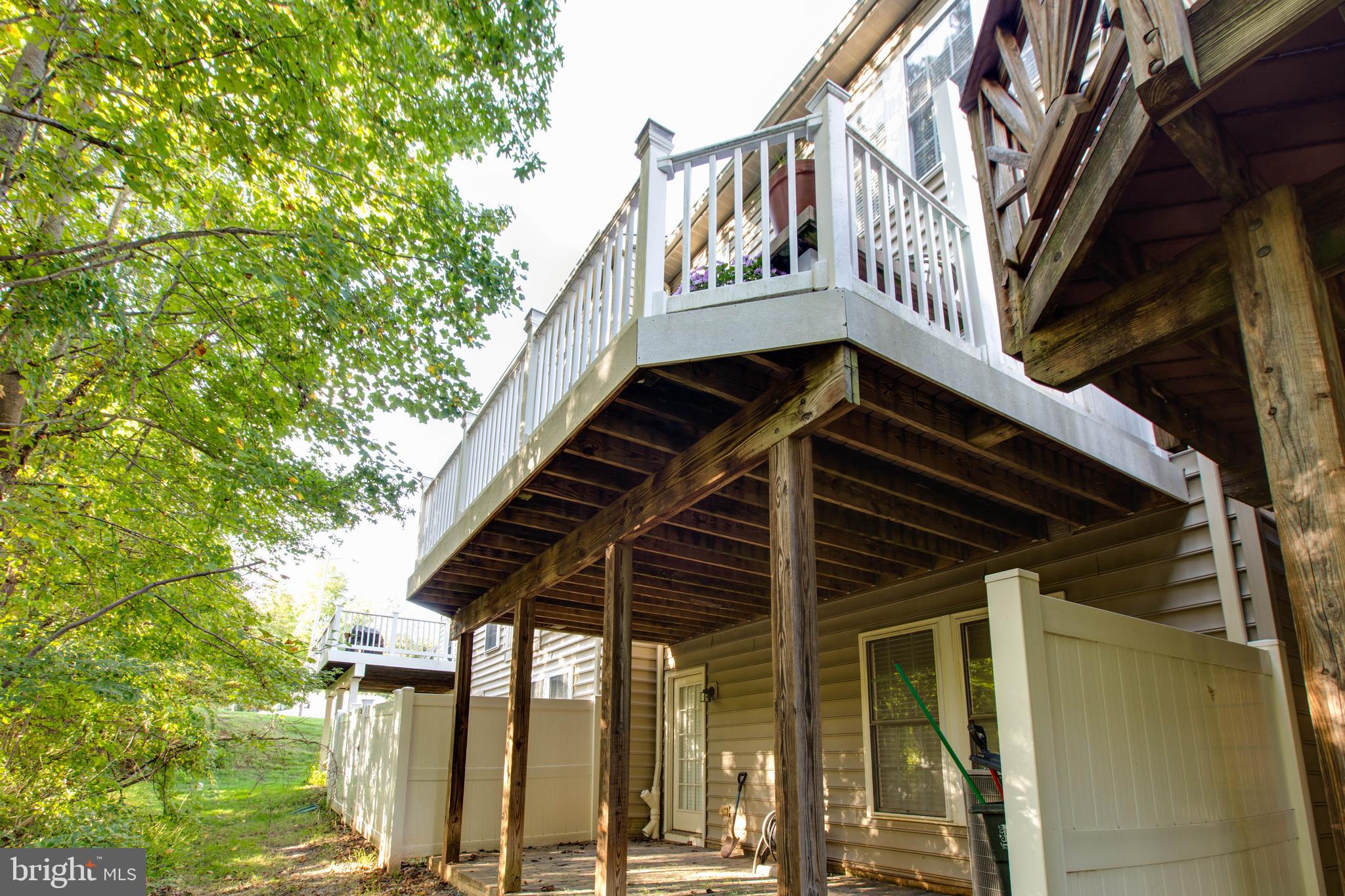 VILLAGES OF DORCHESTER - Residential Lease