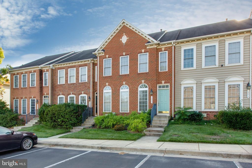 Photo of 1506 Penzance Way, HANOVER, MD 21076 (MLS # MDAA2128048)
