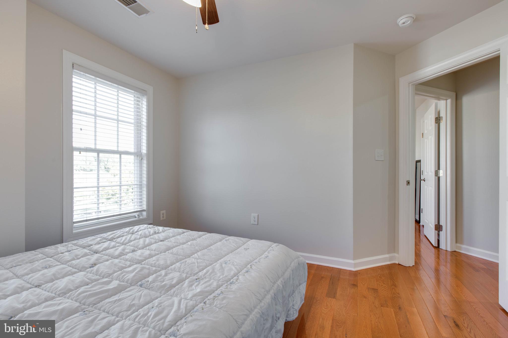 VILLAGES OF DORCHESTER - Residential Lease