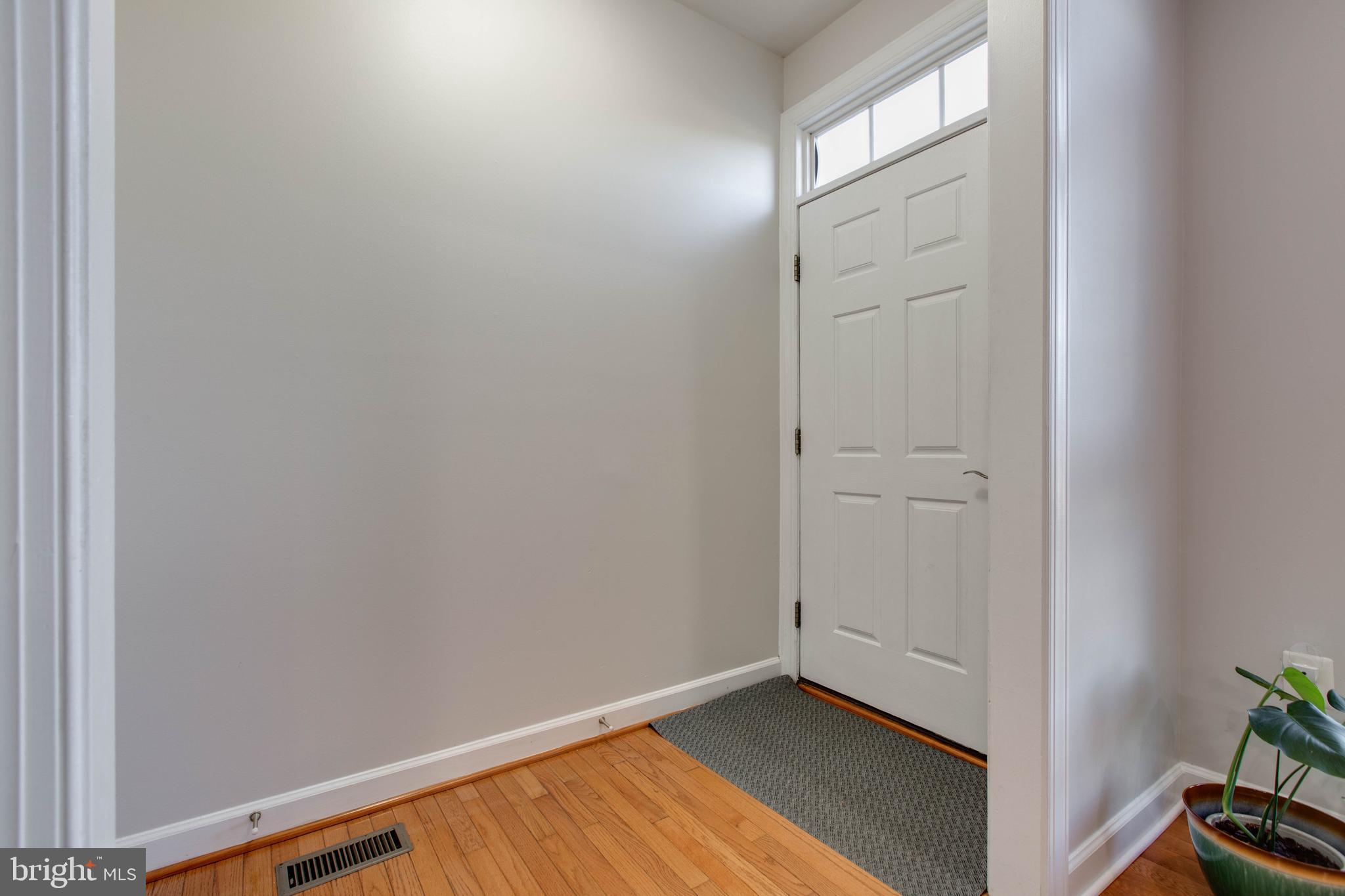 VILLAGES OF DORCHESTER - Residential Lease