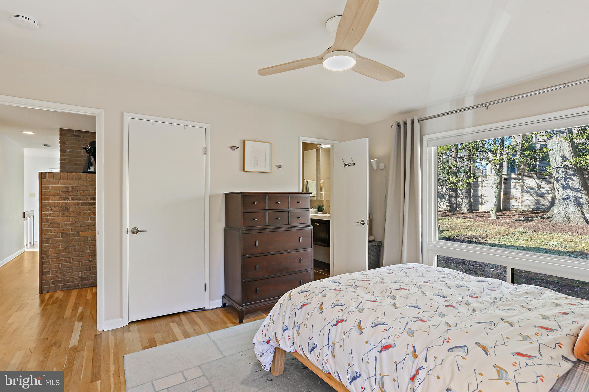 MANOR WOODS - Residential