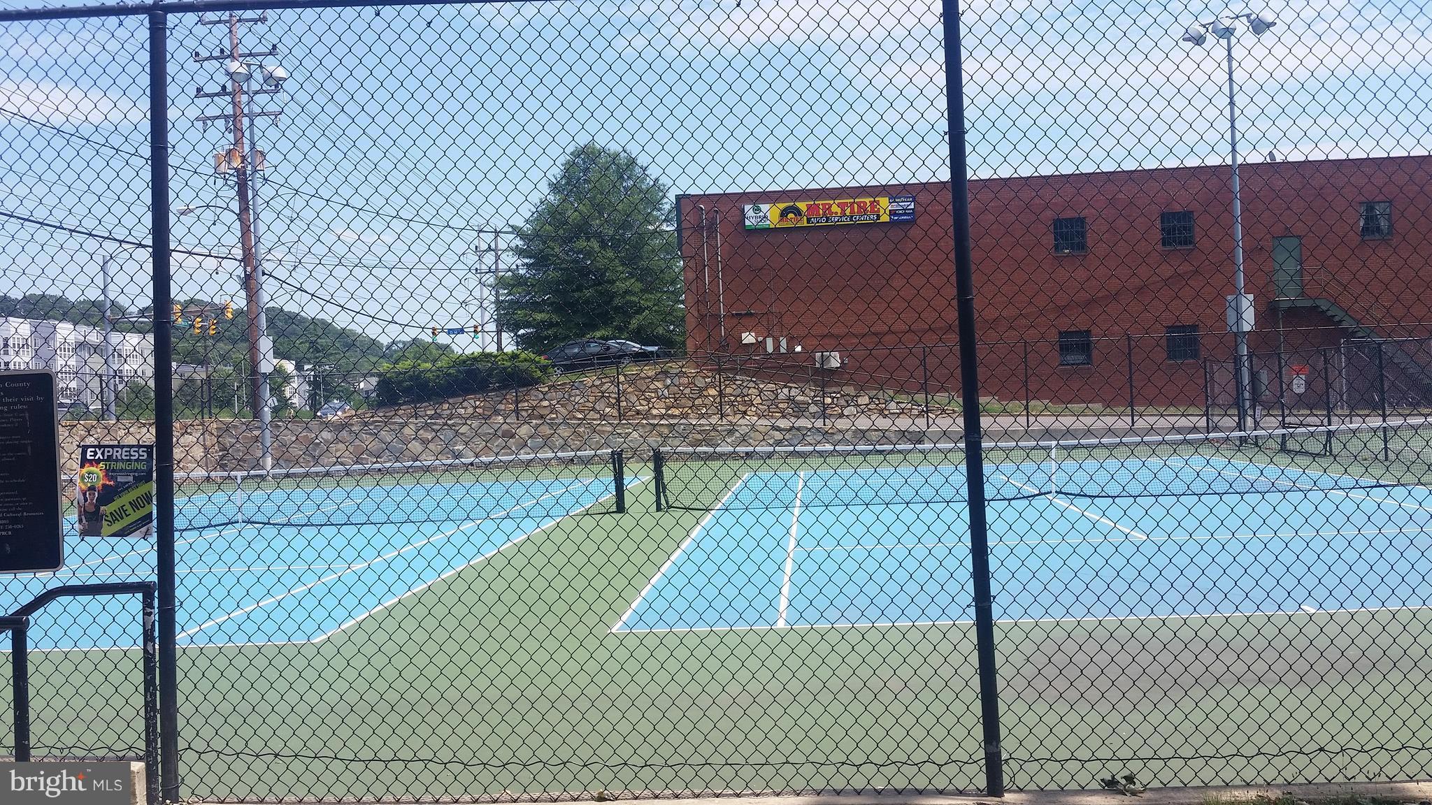 VIRGINIA GARDENS - Residential Lease