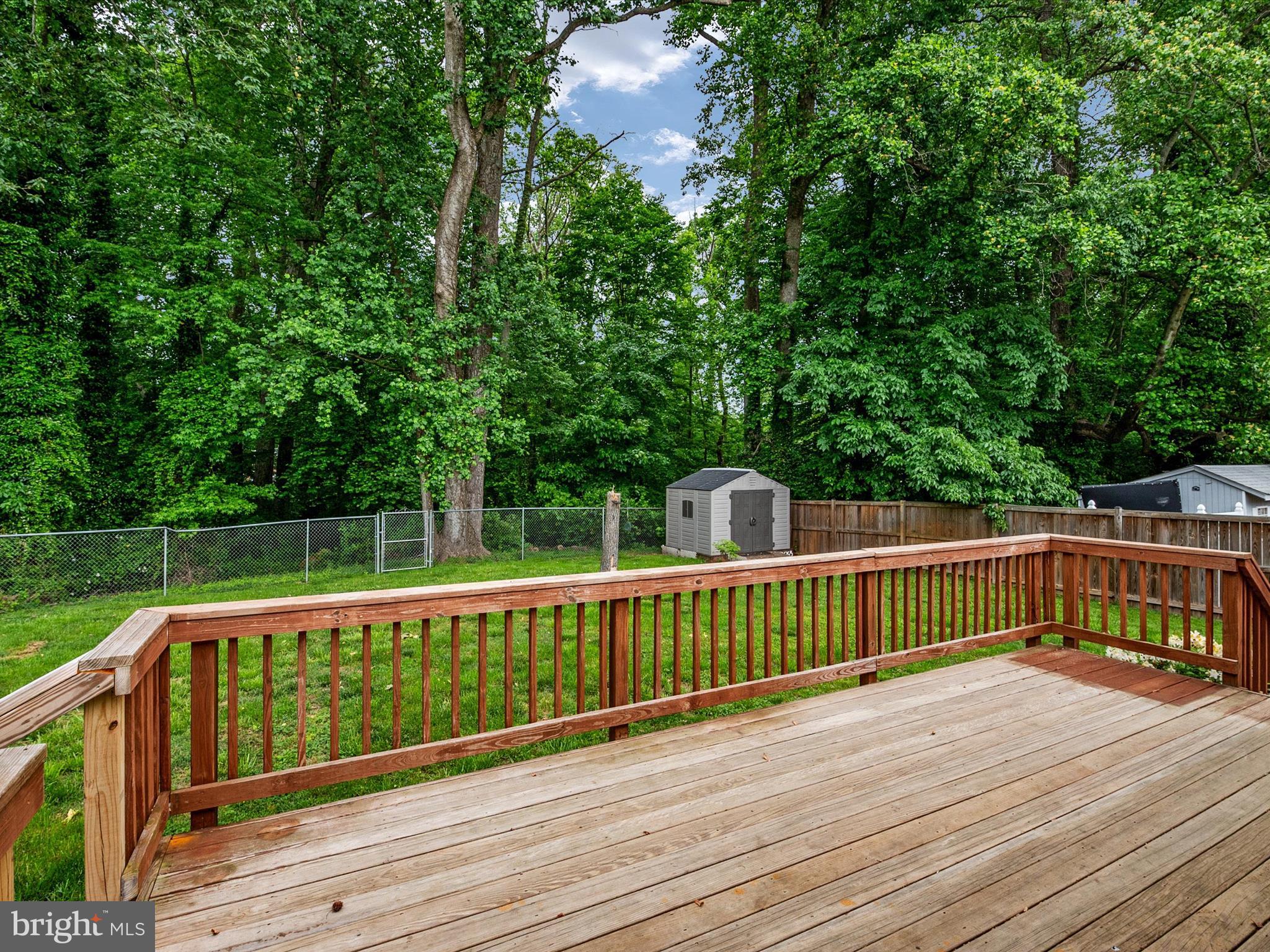 QUAKER ESTATES - Residential