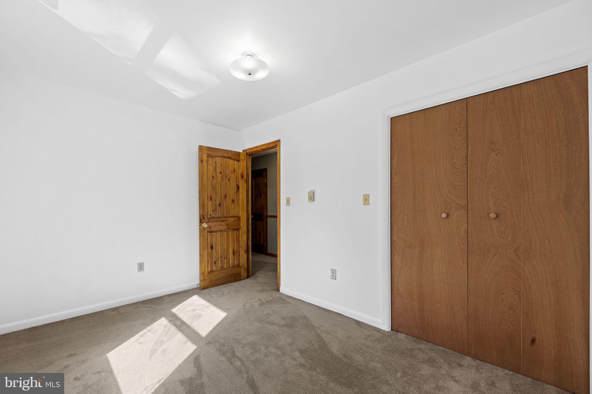 THREE RUN WOODS - Residential