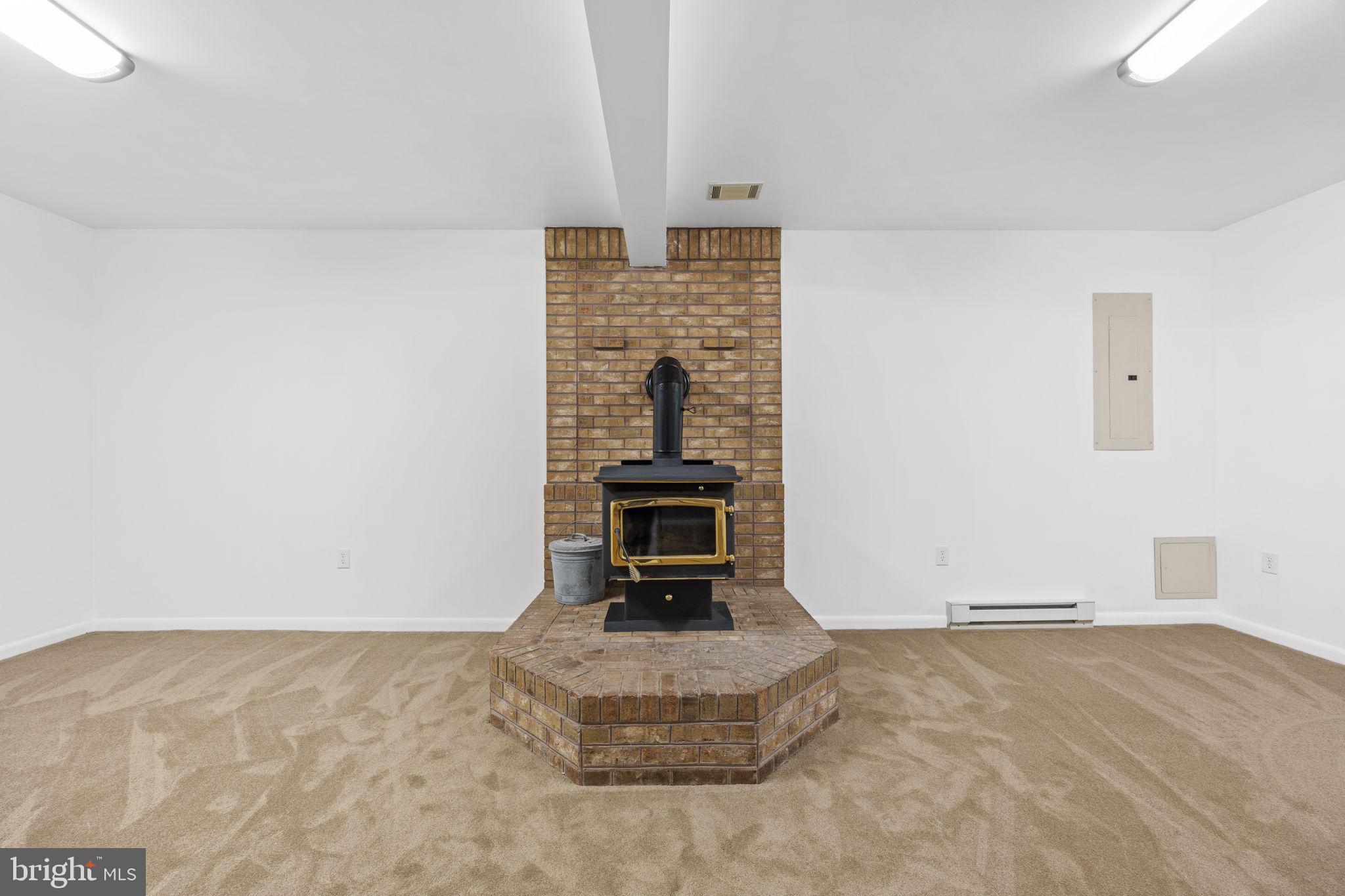 THREE RUN WOODS - Residential