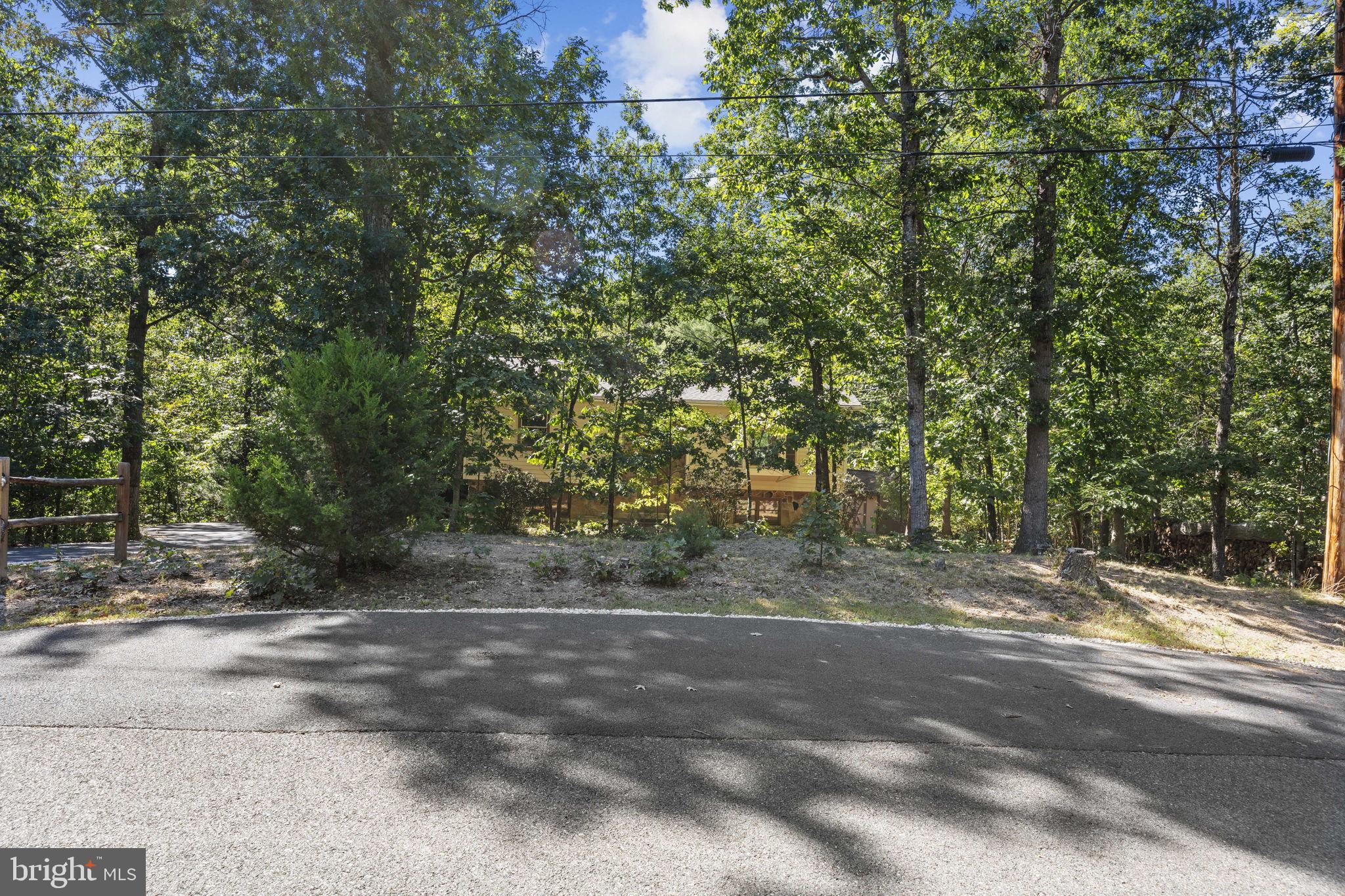 THREE RUN WOODS - Residential