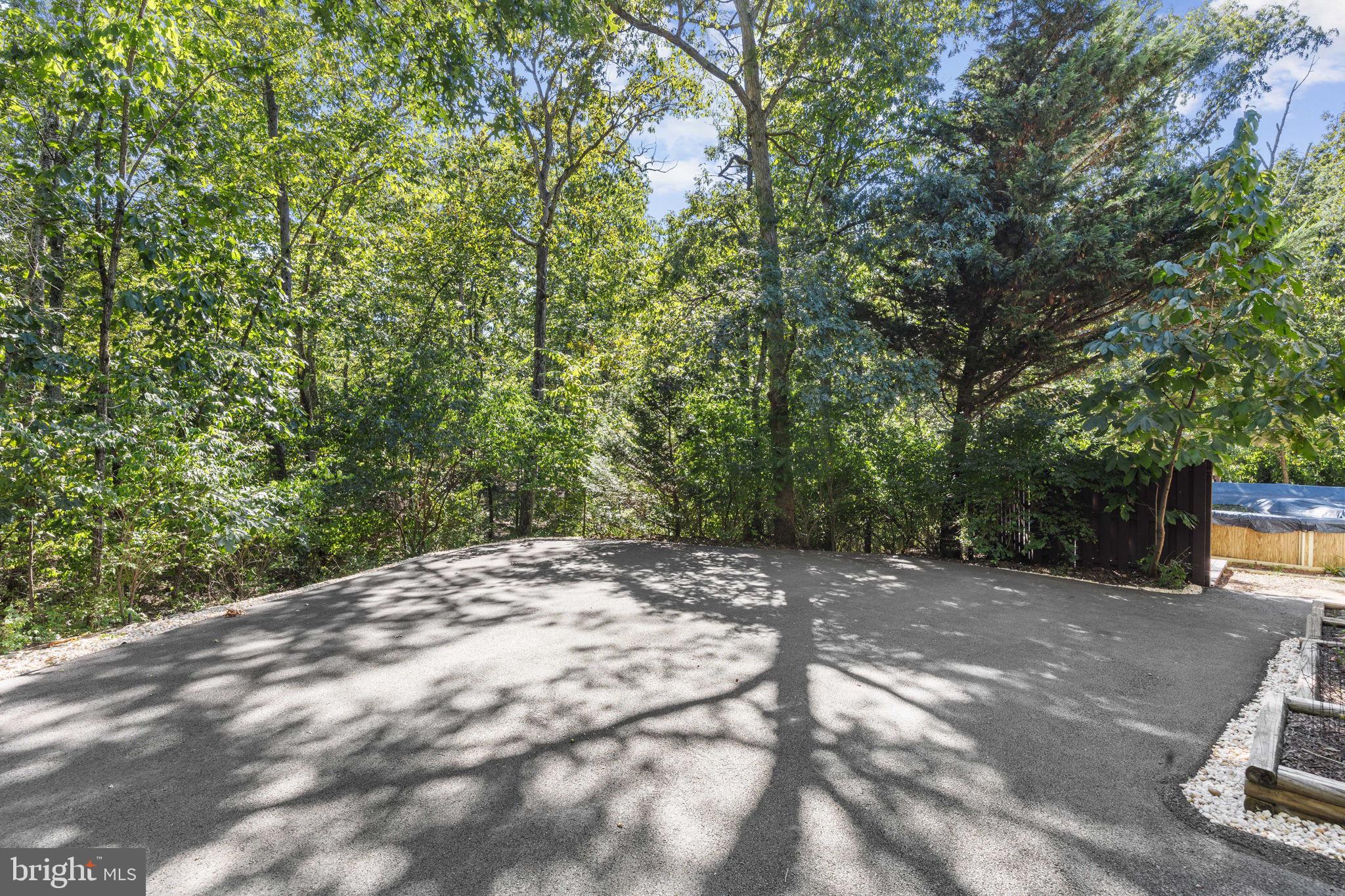 THREE RUN WOODS - Residential