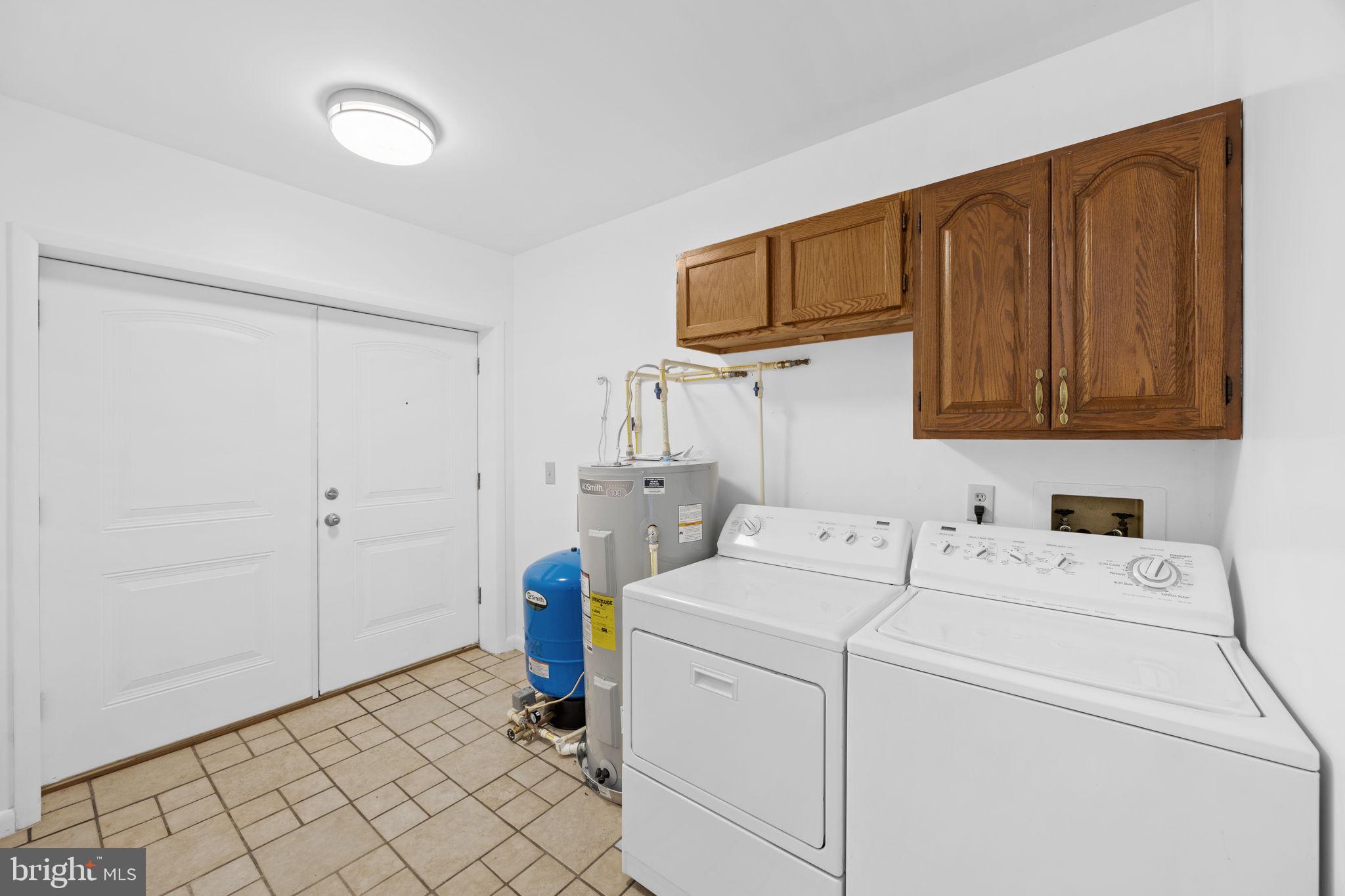 THREE RUN WOODS - Residential