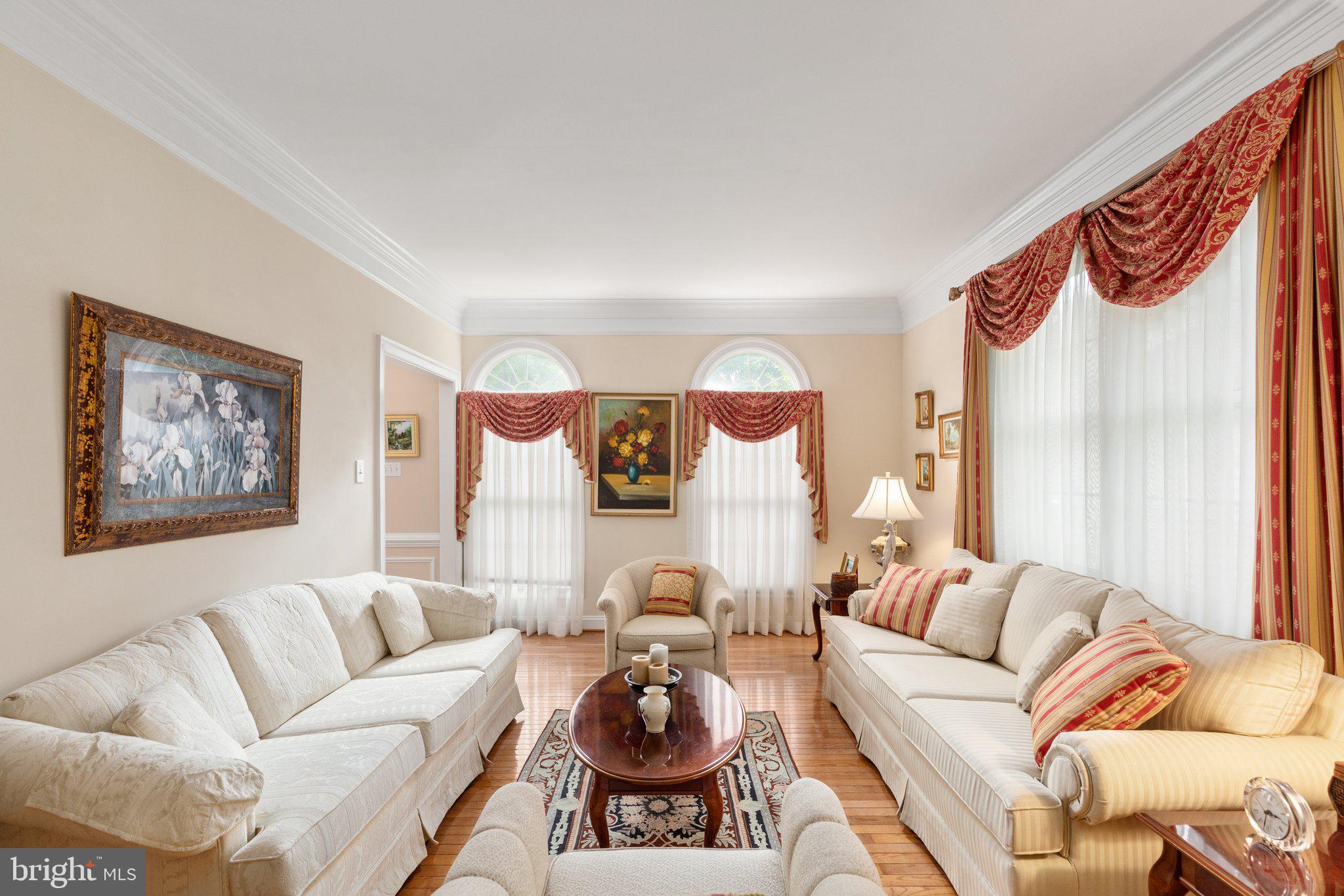 GOLD MINE CROSSING - Residential