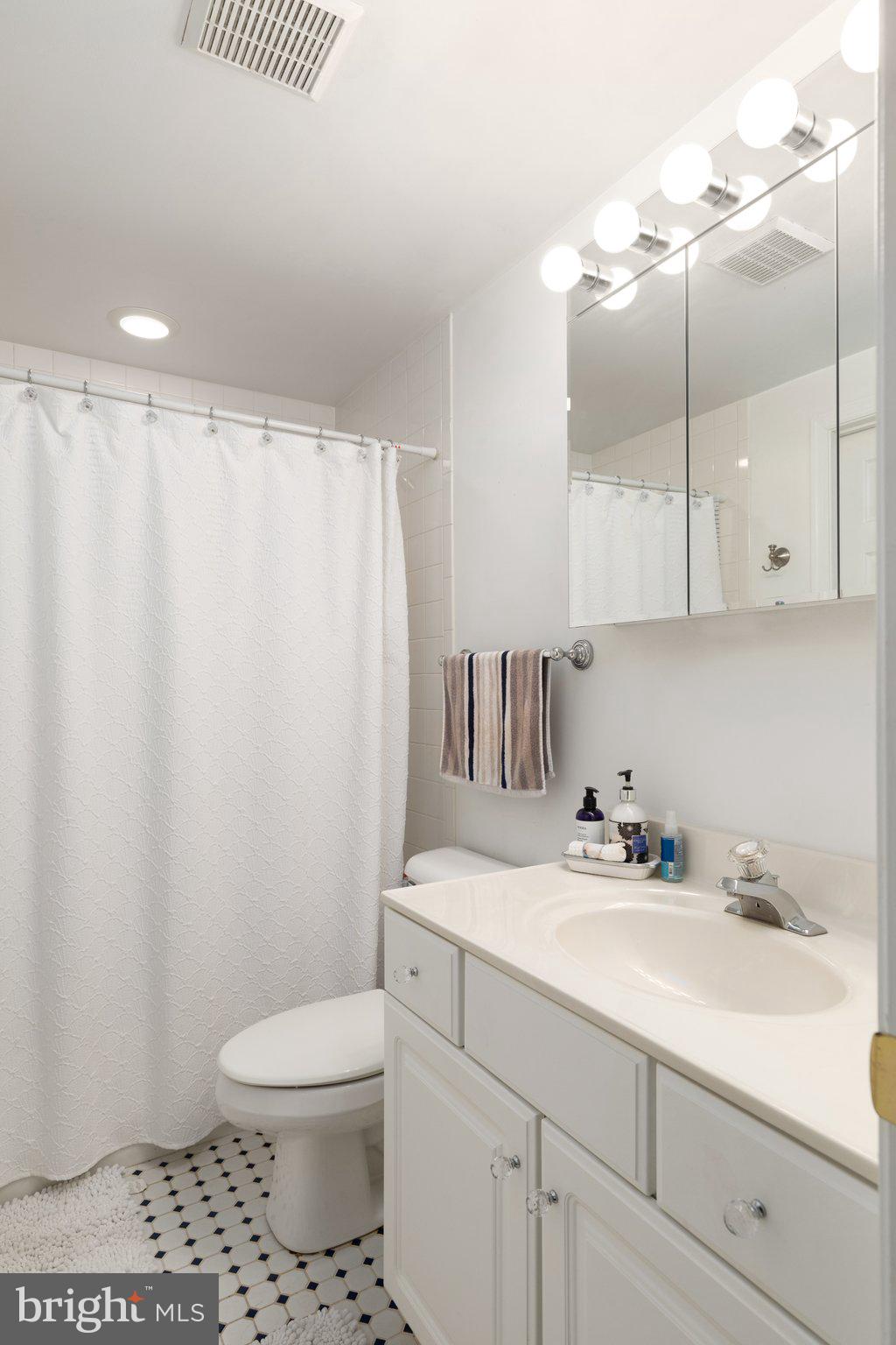 GOLD MINE CROSSING - Residential