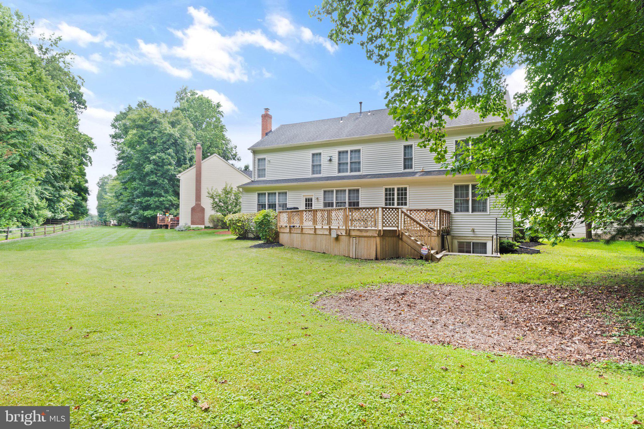 GOLD MINE CROSSING - Residential