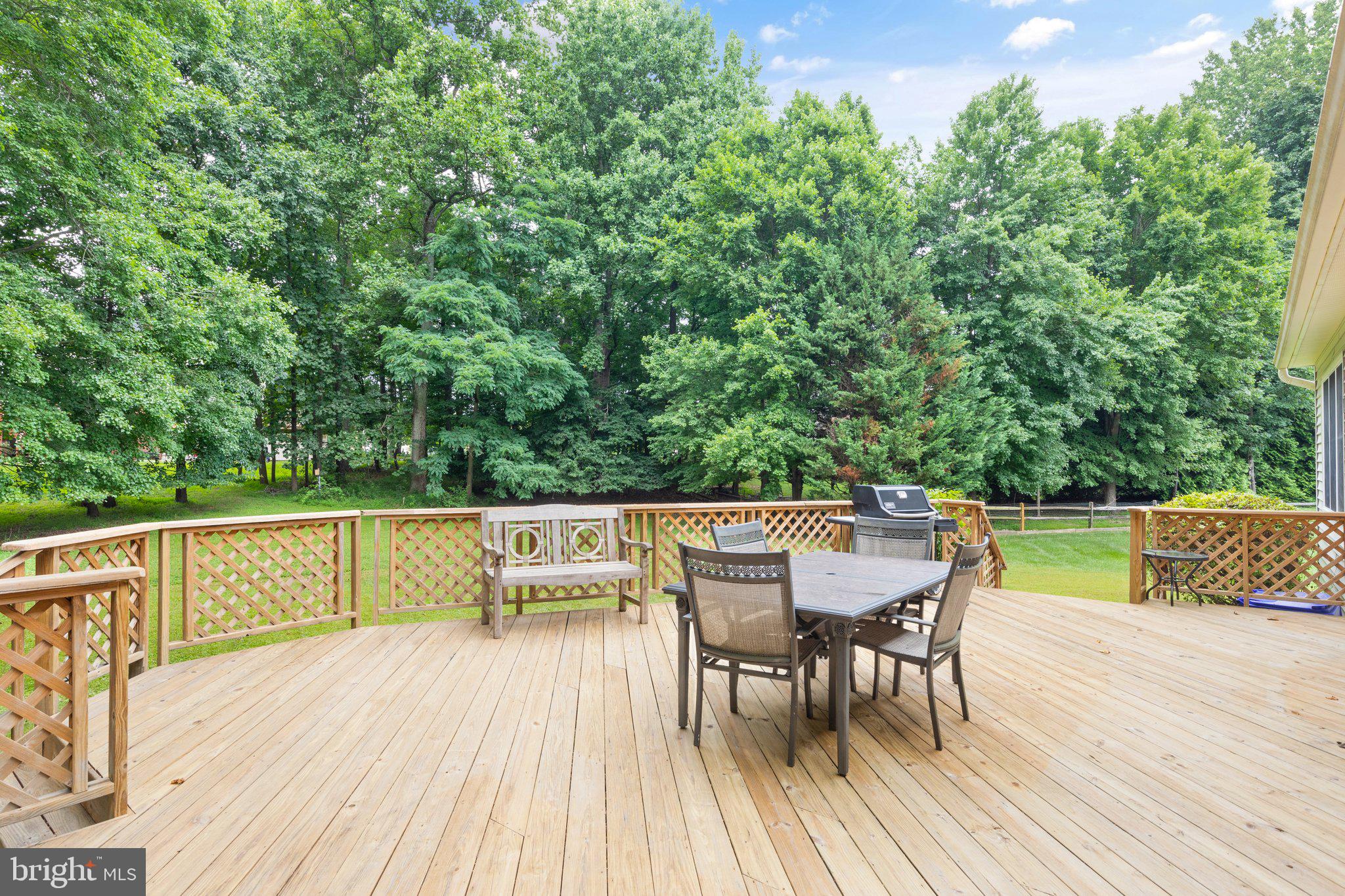 GOLD MINE CROSSING - Residential