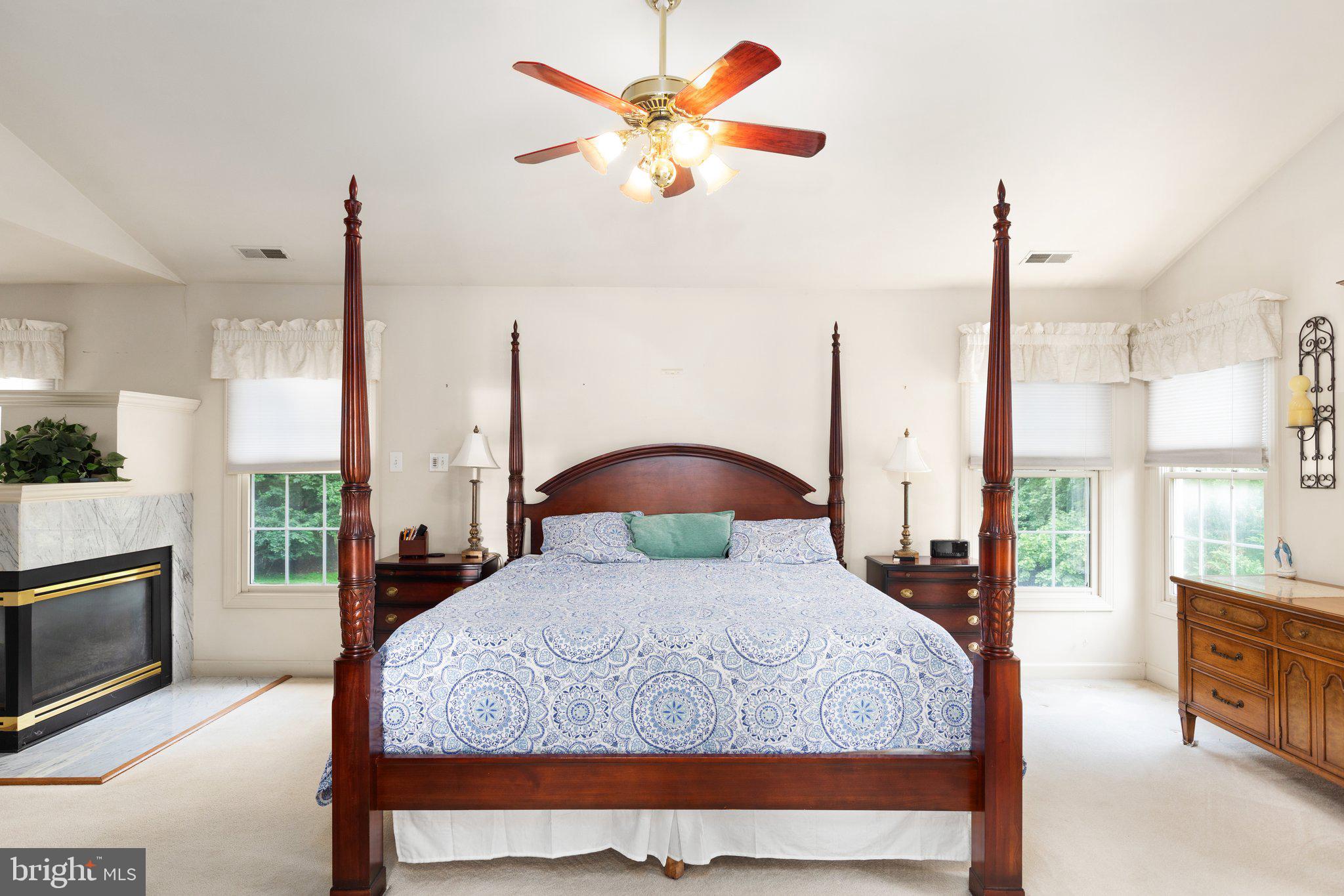 GOLD MINE CROSSING - Residential