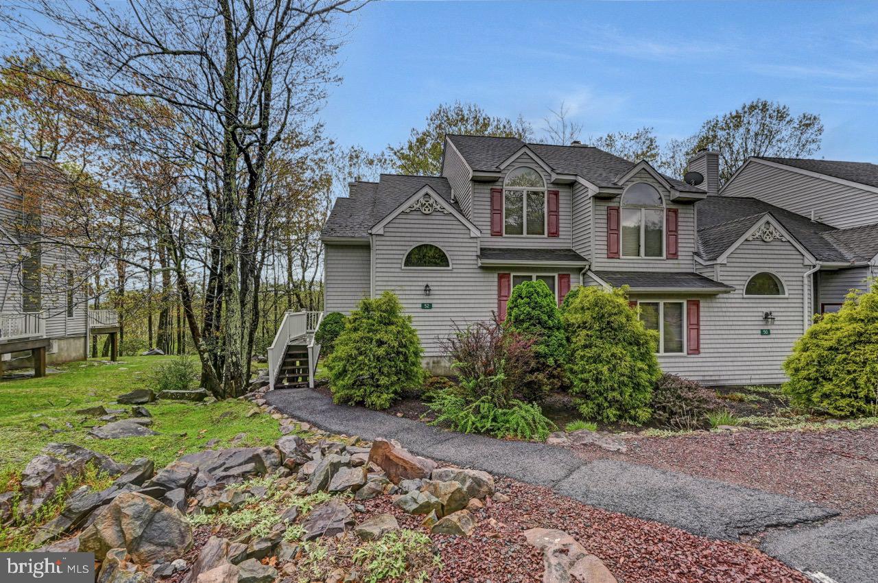 LAURELWOODS - Residential