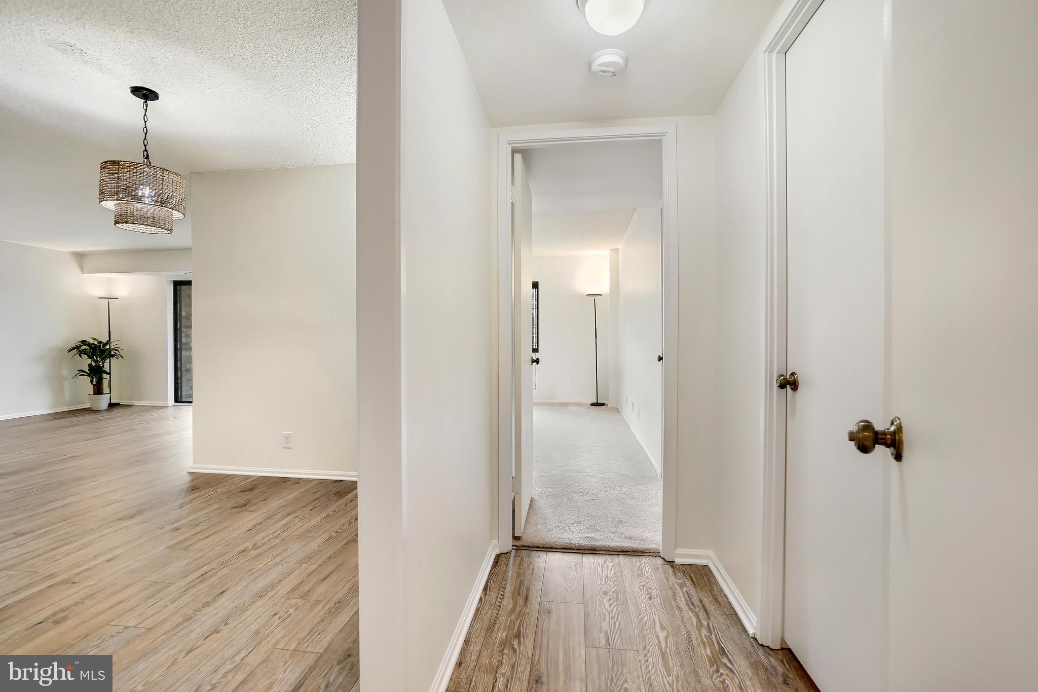 MONTEBELLO - Residential