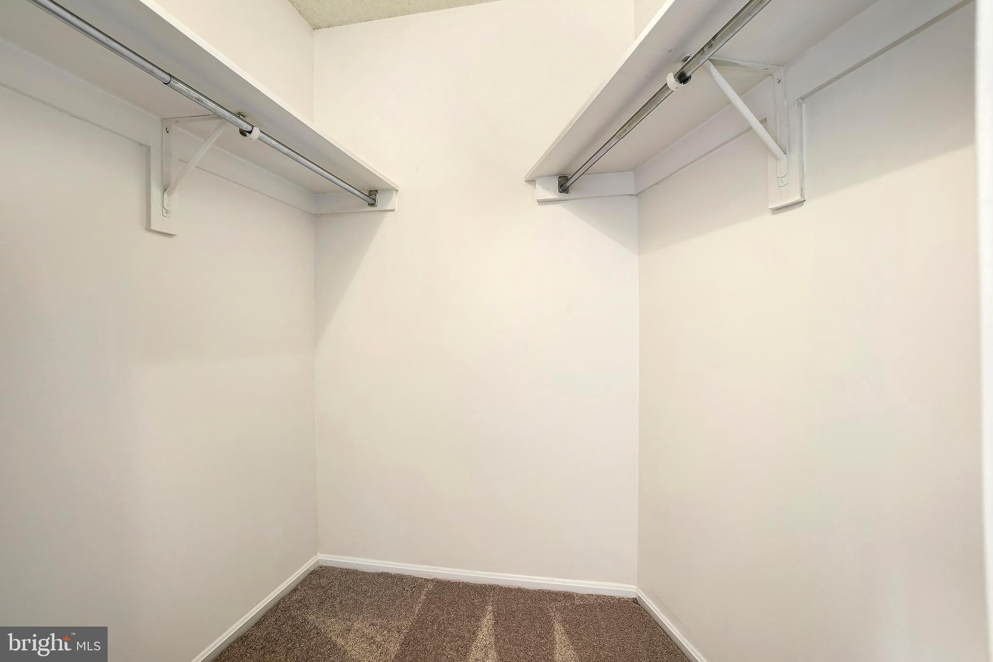 MONTEBELLO - Residential