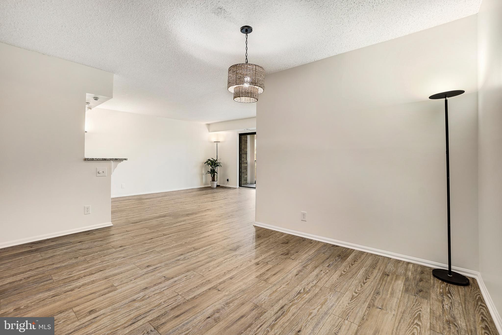 MONTEBELLO - Residential