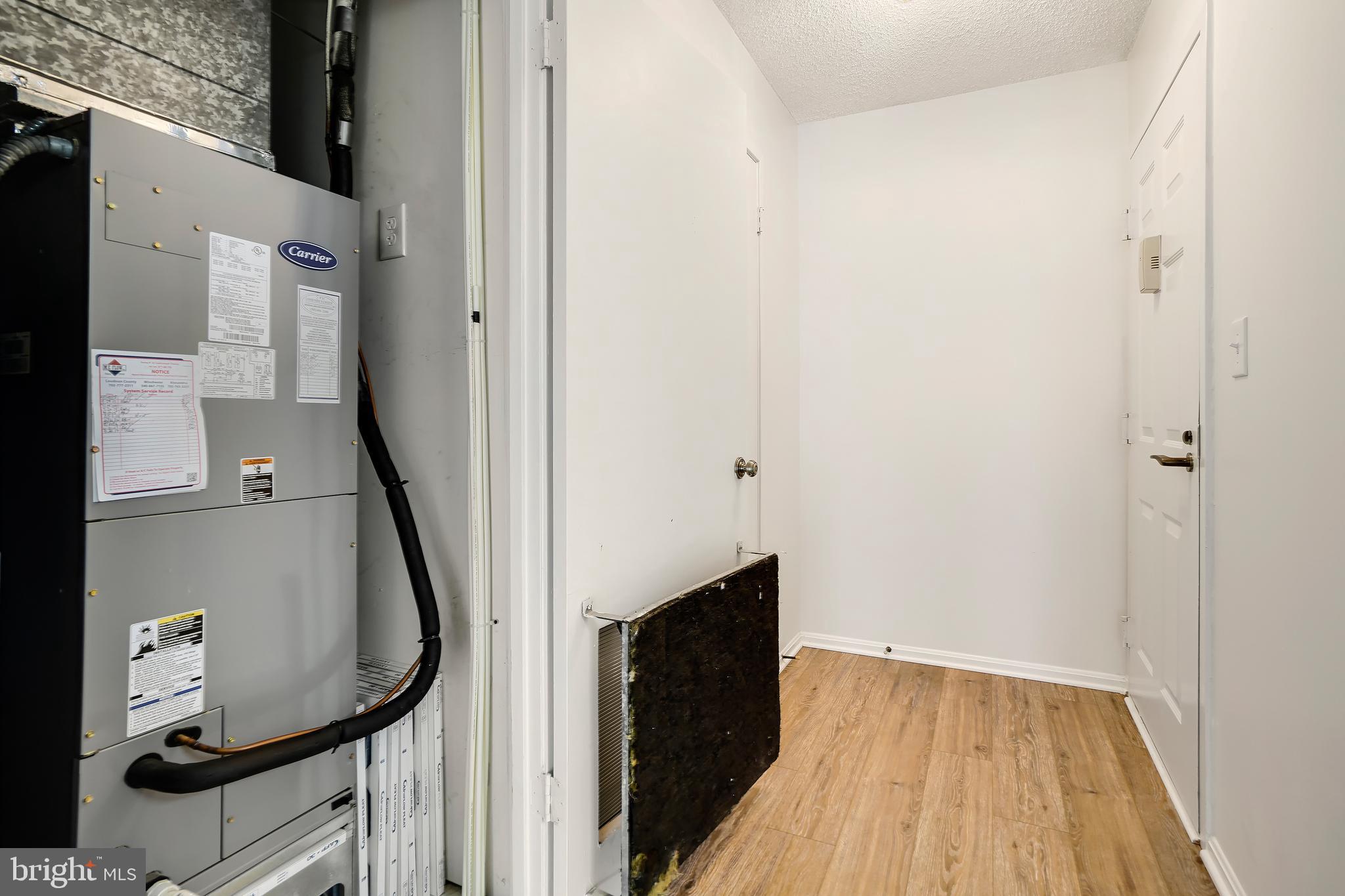 MONTEBELLO - Residential