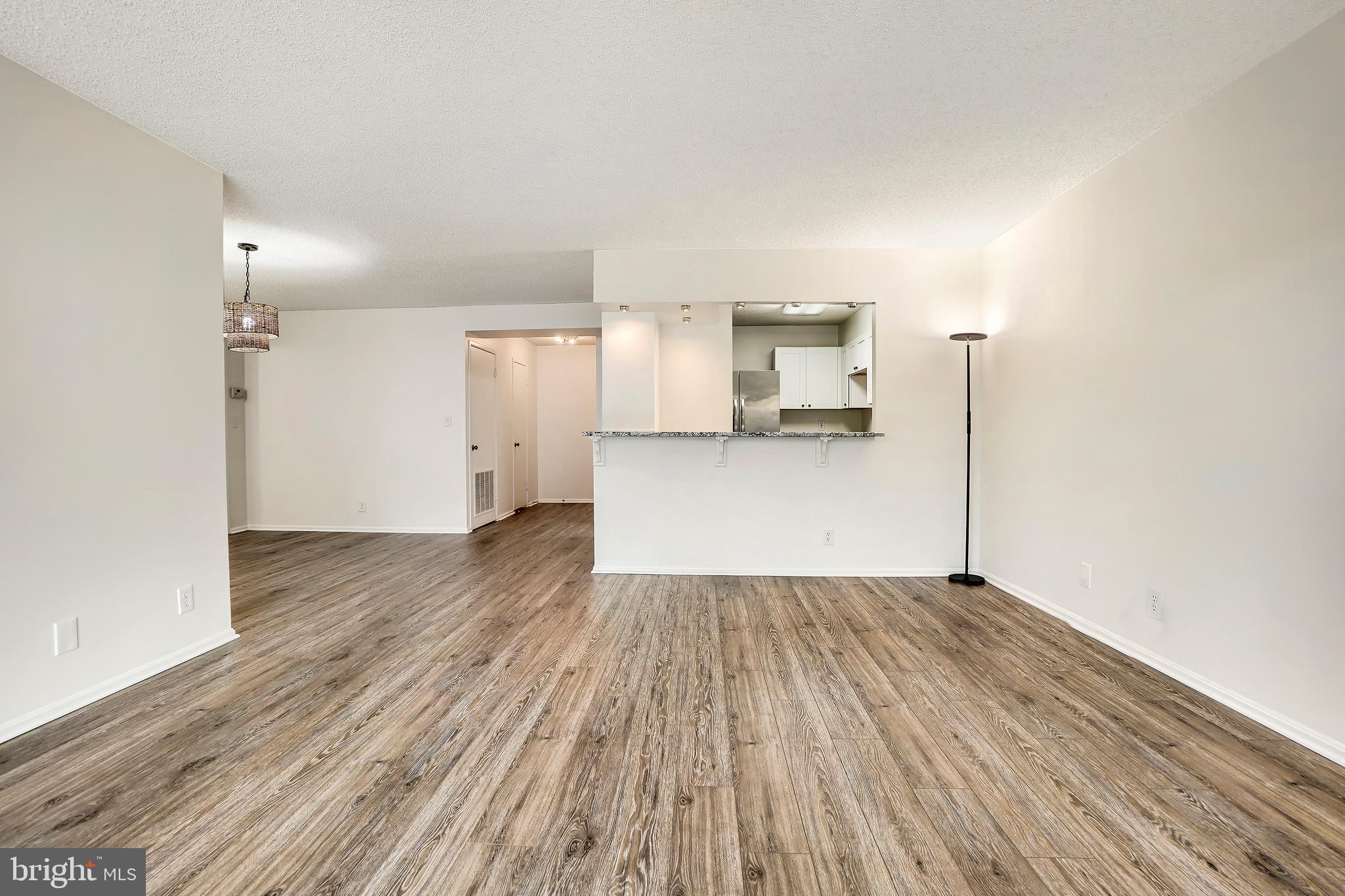 MONTEBELLO - Residential