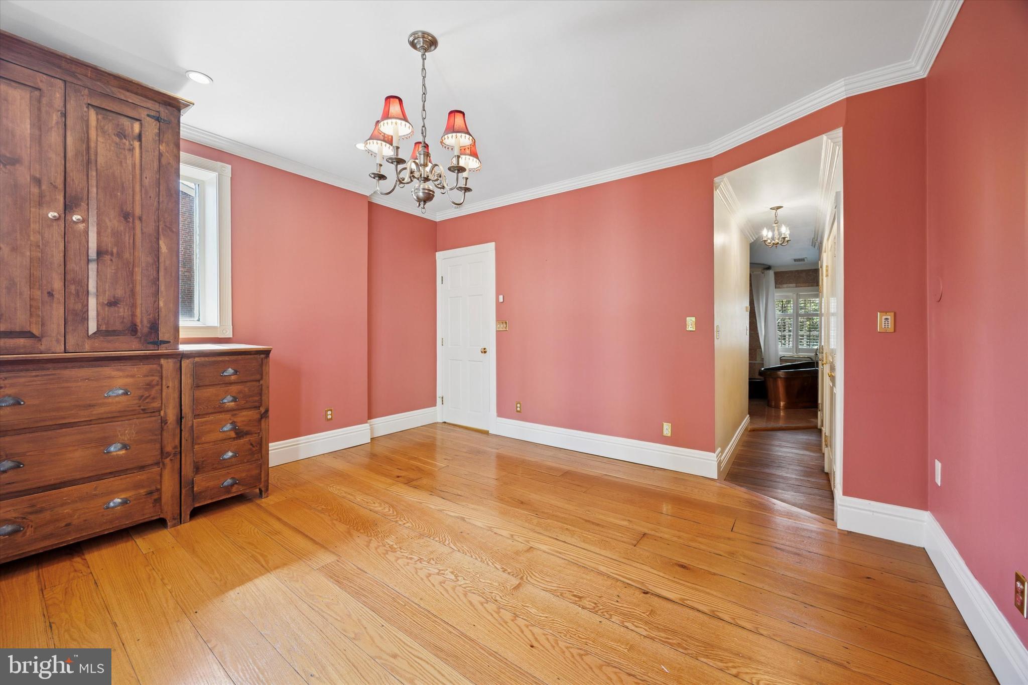 SOCIETY HILL - Residential Lease