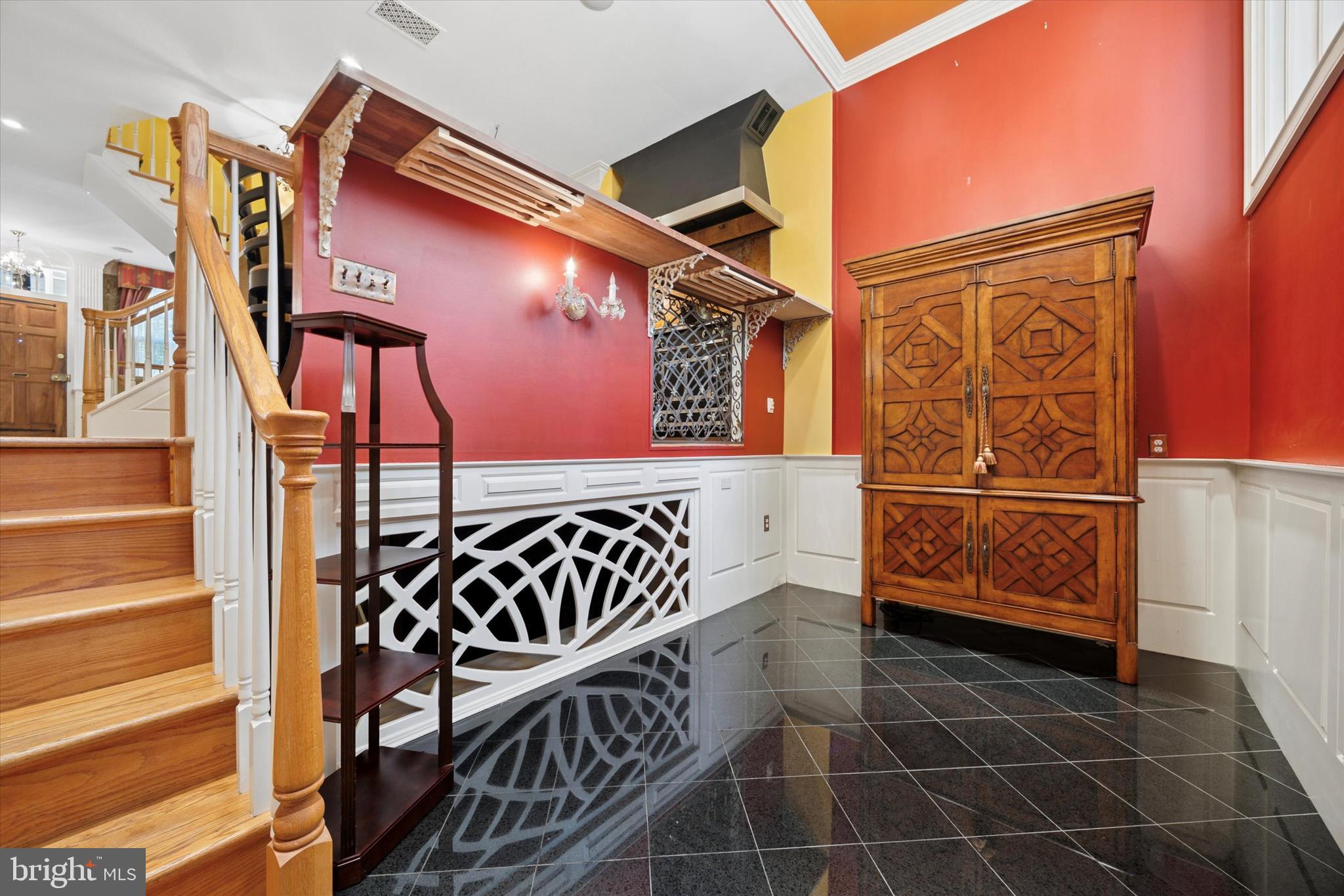 SOCIETY HILL - Residential Lease