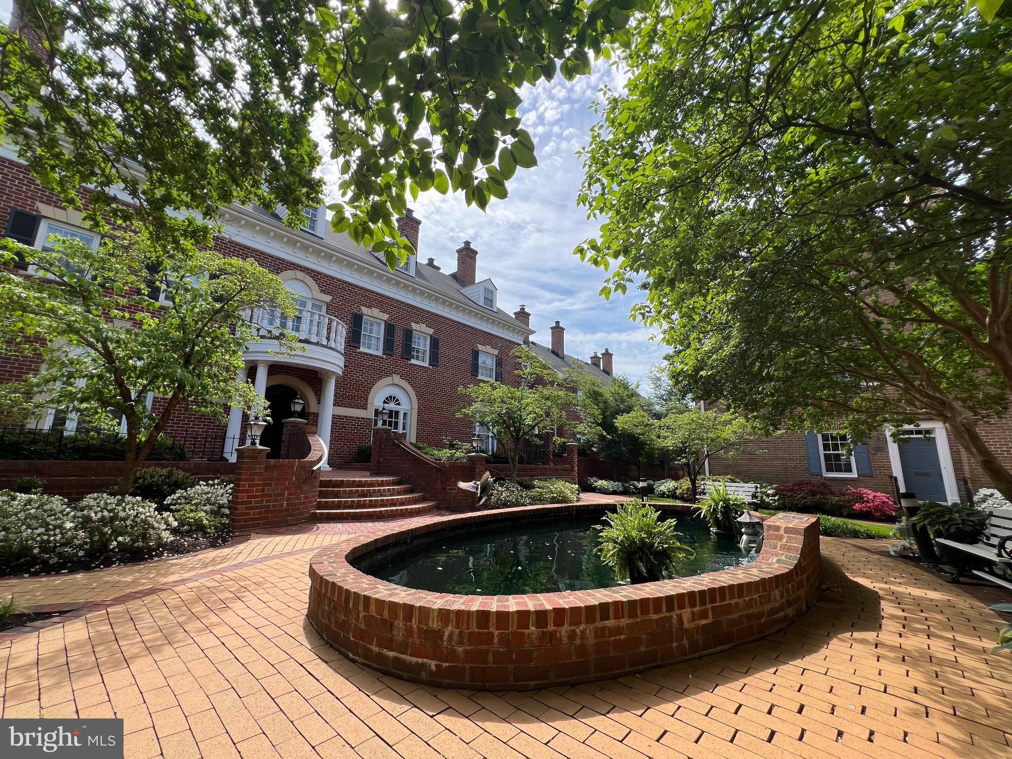 WATERGATE OF ALEXANDRIA - Residential Lease