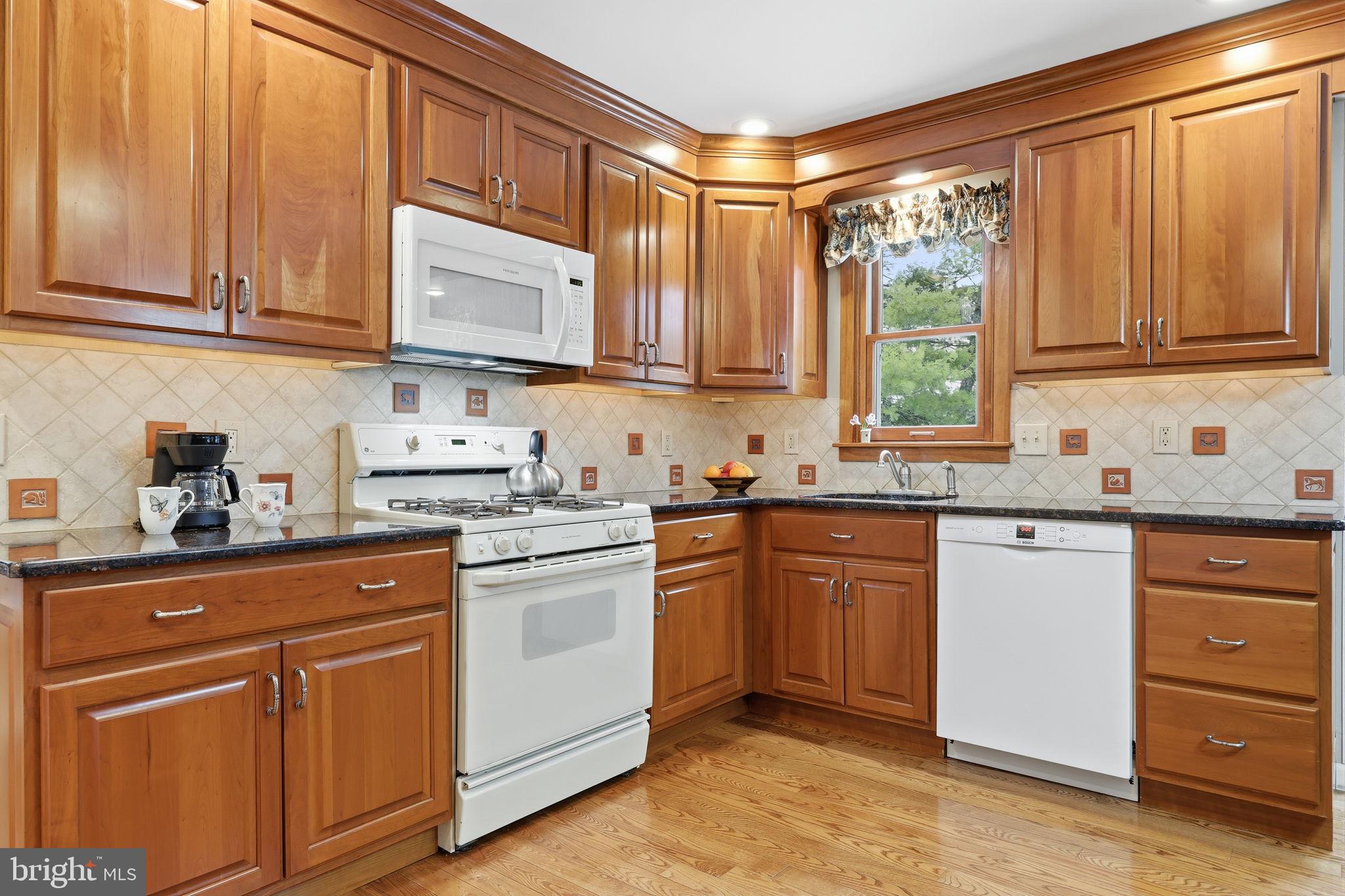 CLIVEDEN - Residential