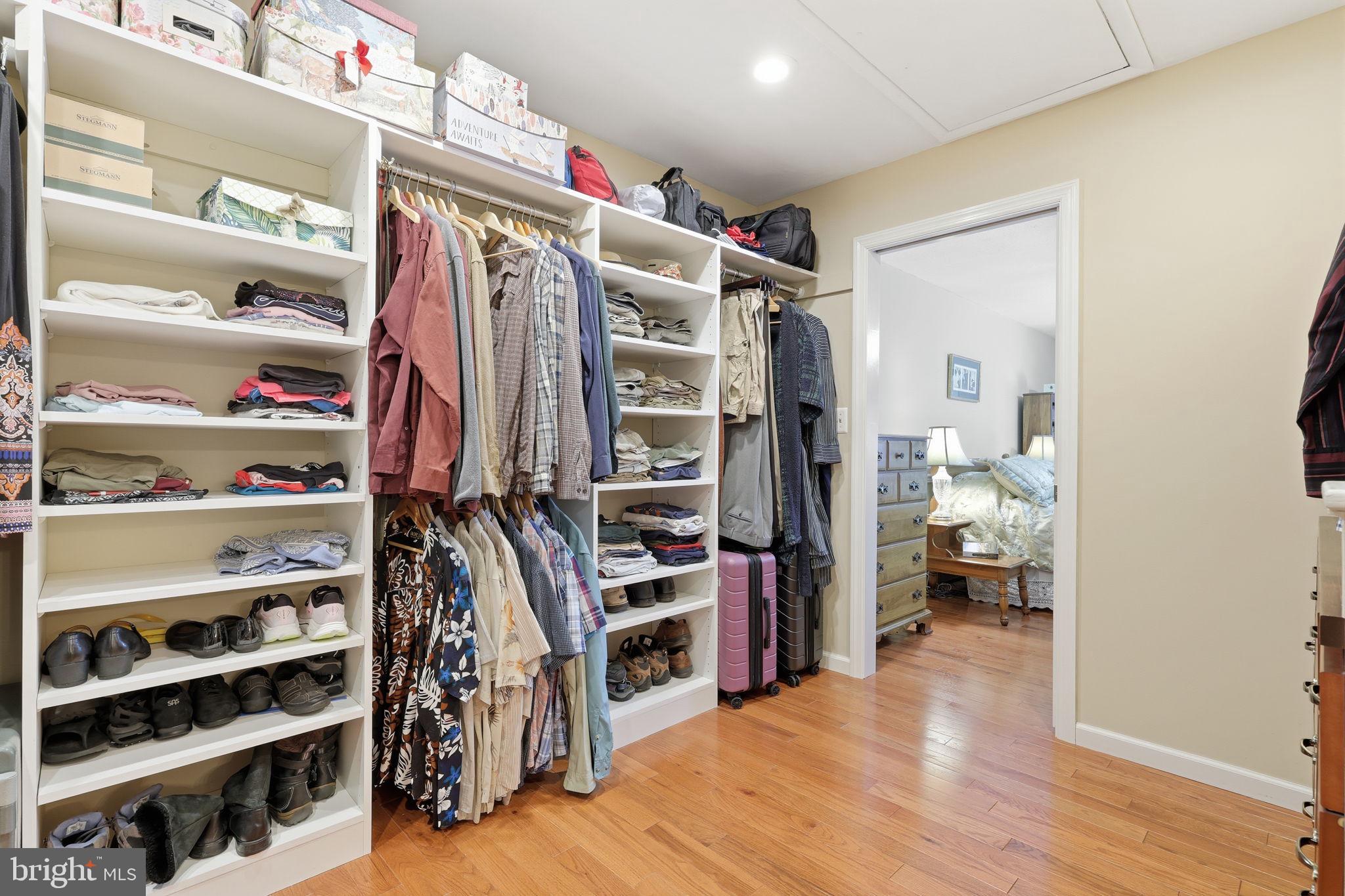 CLIVEDEN - Residential