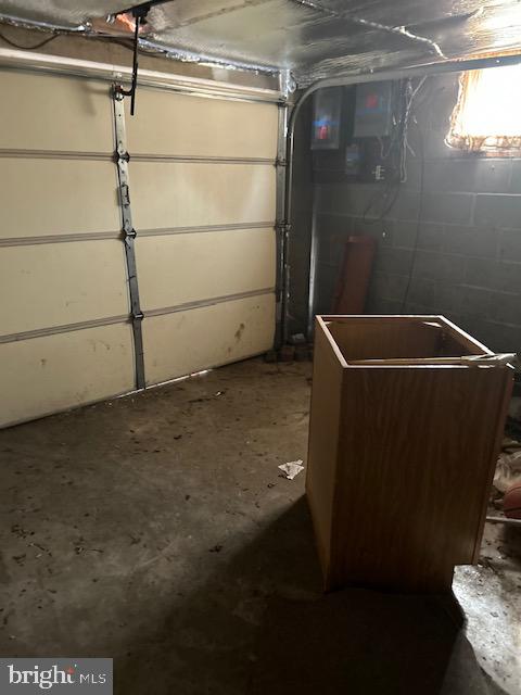 CRESAPTOWN - Residential