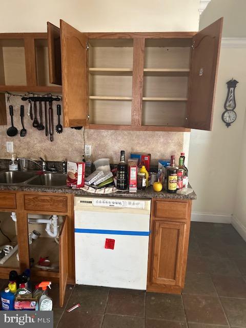 CRESAPTOWN - Residential