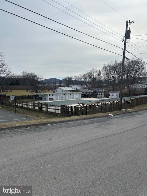 CRESAPTOWN - Residential