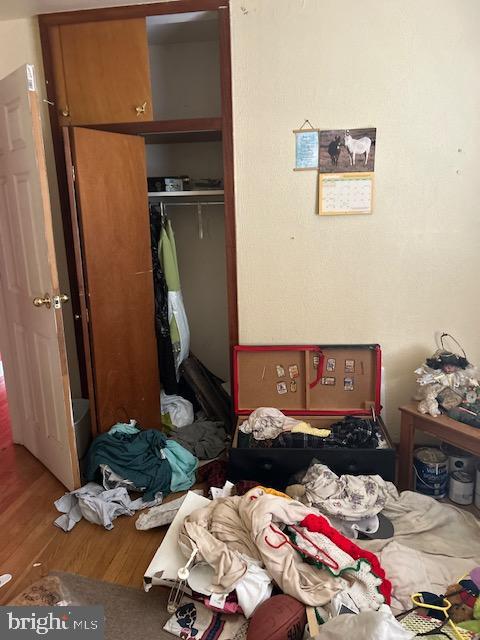 CRESAPTOWN - Residential