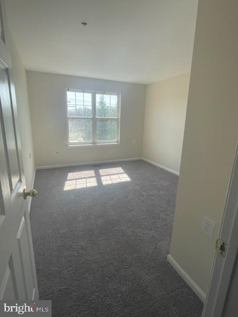 WINDSOR CROSSING - Residential