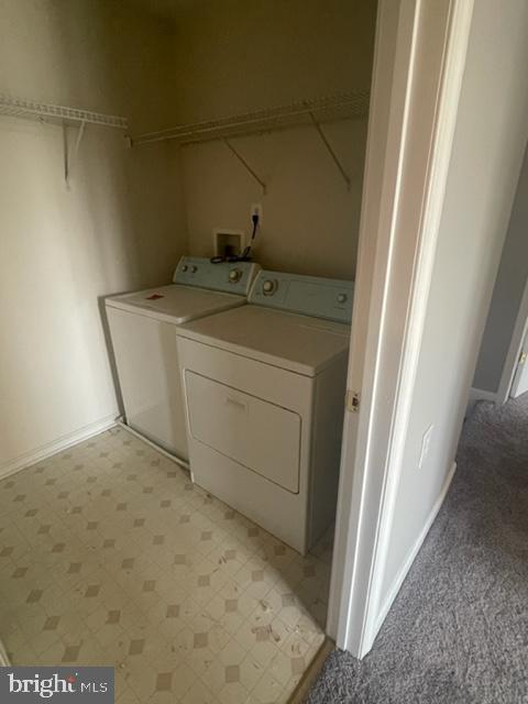 WINDSOR CROSSING - Residential