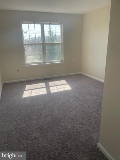 WINDSOR CROSSING - Residential