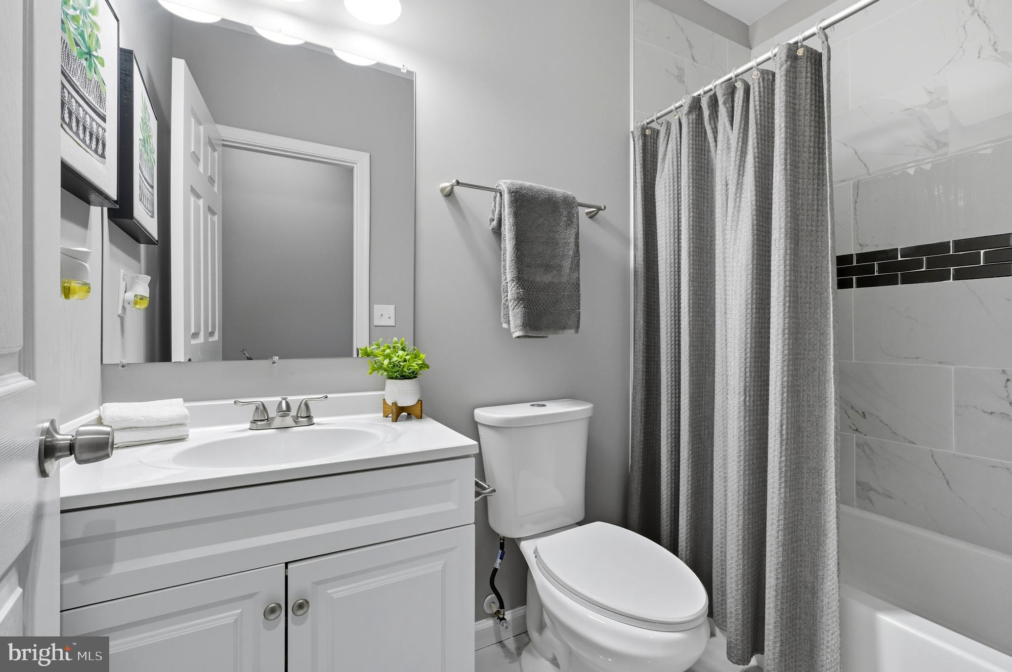 WOODHOME HEIGHTS - Residential