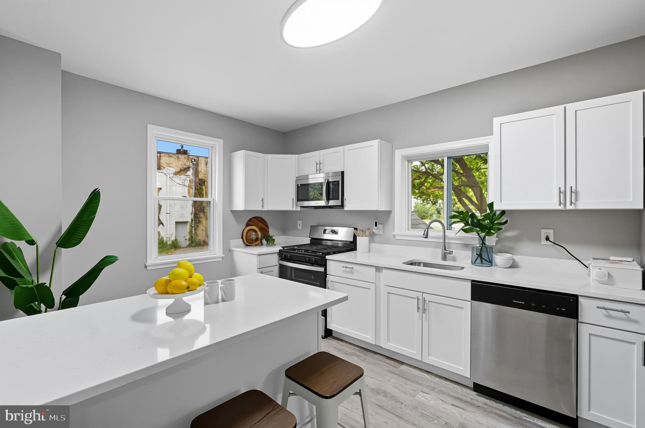 WOODHOME HEIGHTS - Residential