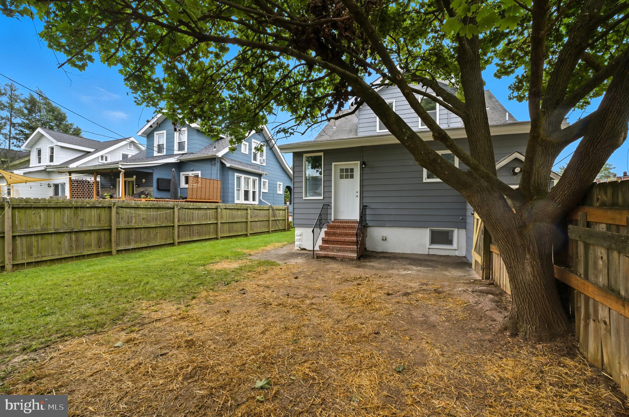 WOODHOME HEIGHTS - Residential